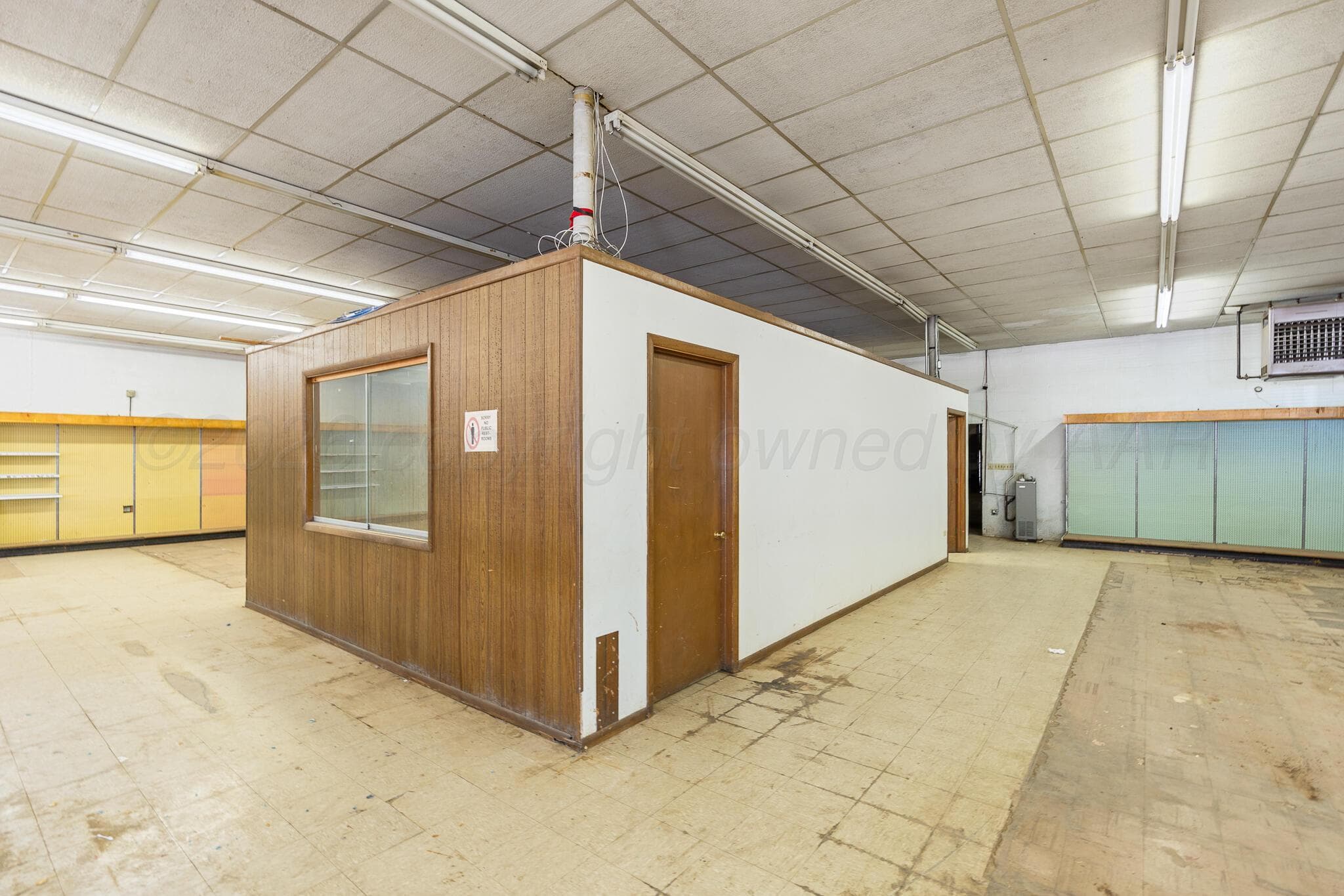 315 S CUYLER Street, Pampa, TX 79065-7313, photo 8