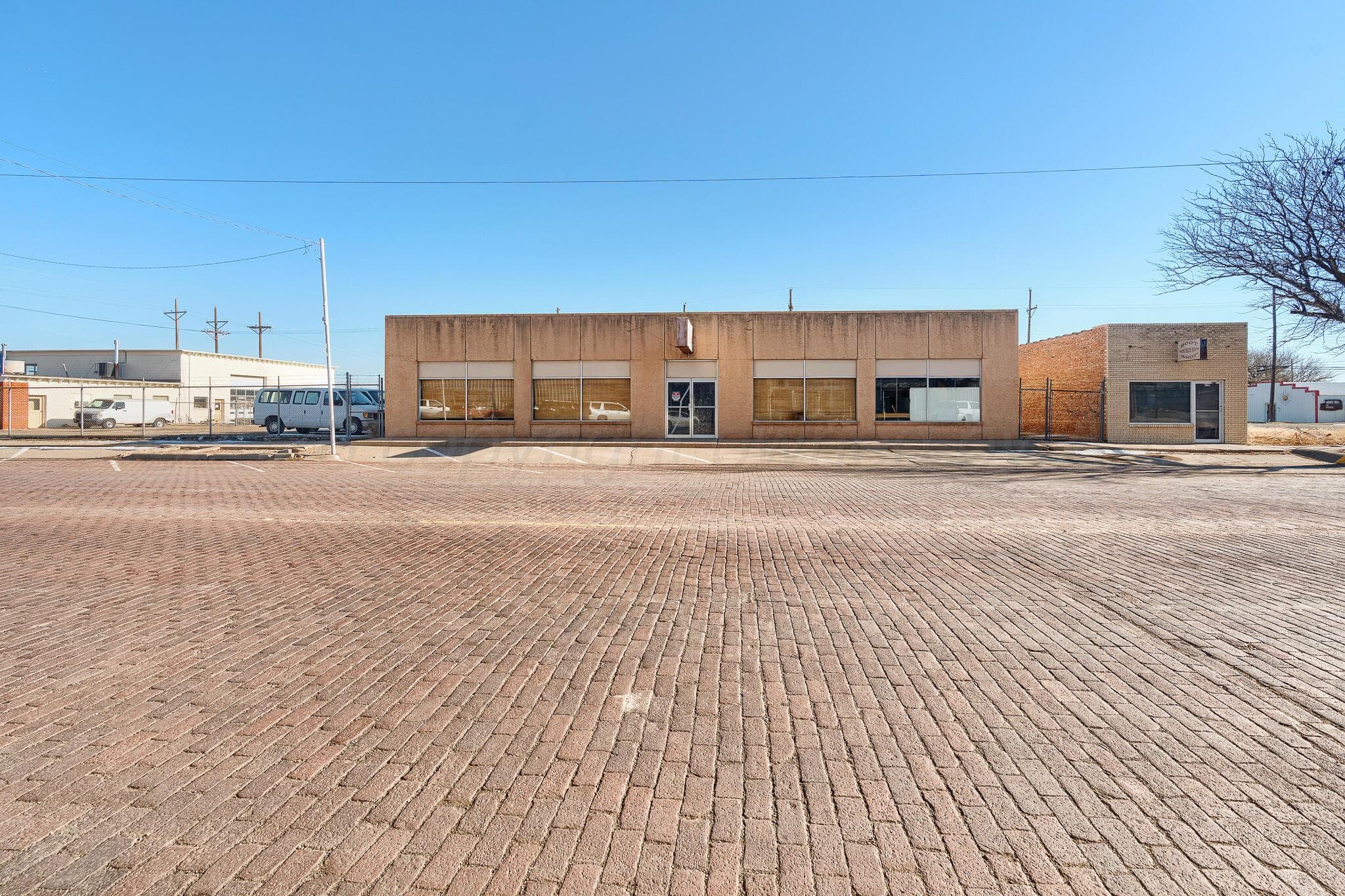 315 S CUYLER Street, Pampa, TX 79065-7313, photo 3