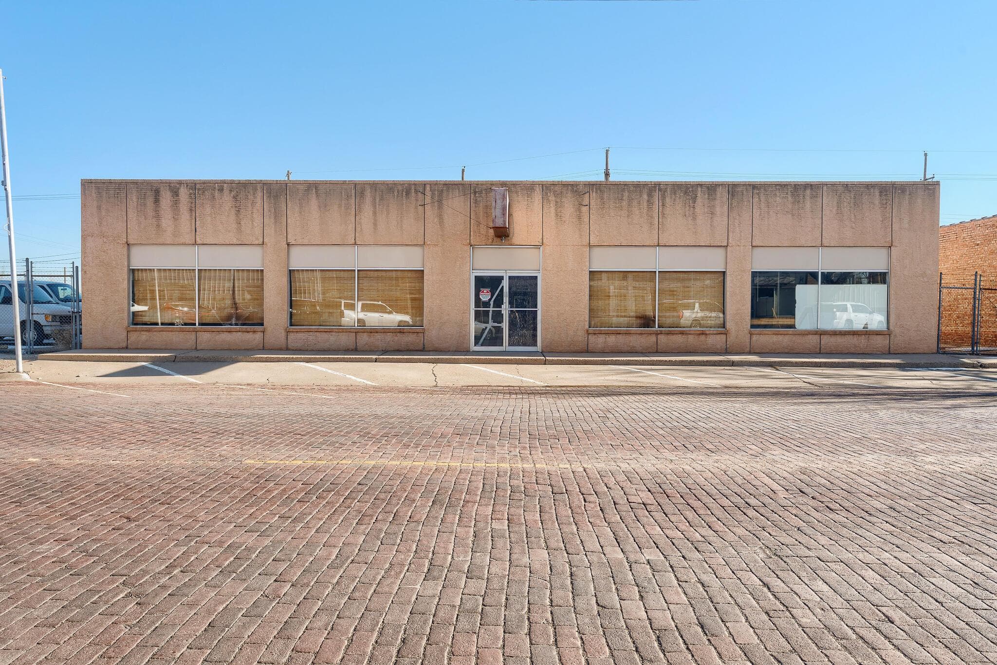 315 S CUYLER Street, Pampa, TX 79065-7313, photo 4