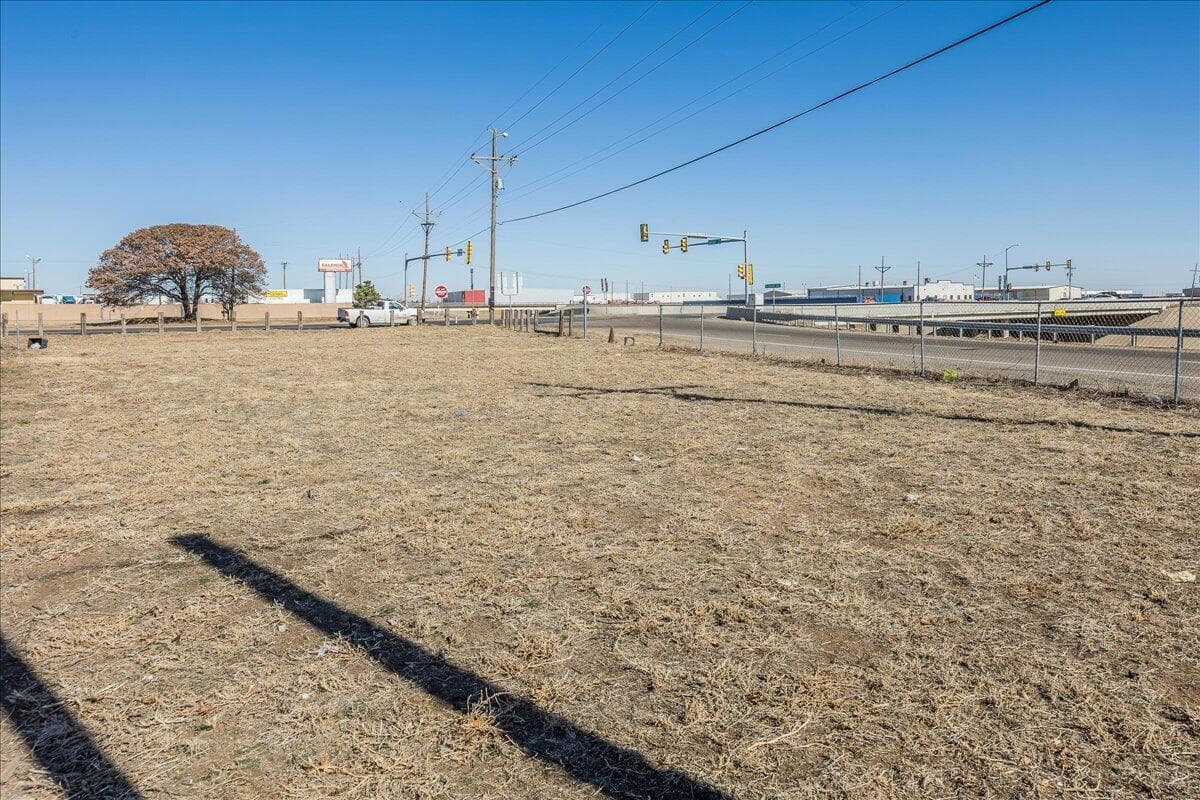 8130 E Amarillo Boulevard, Amarillo, TX 79107, photo 12