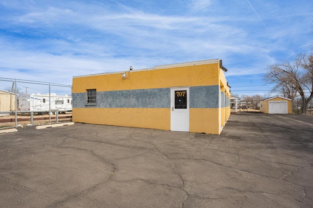 707 S Arthur Street, Amarillo, TX 79102, photo 3