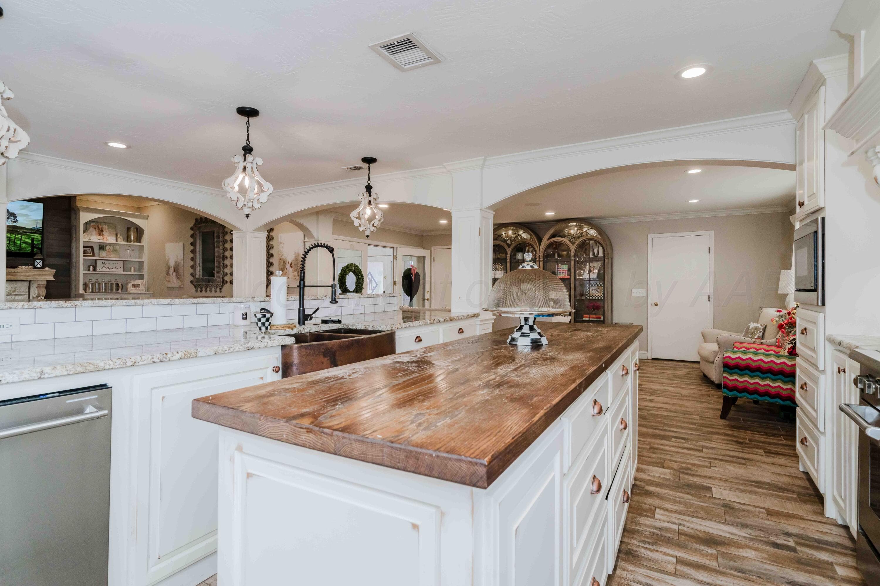 7406 SLEEPY HOLLOW Boulevard, Amarillo, TX 79121-1627, photo 12