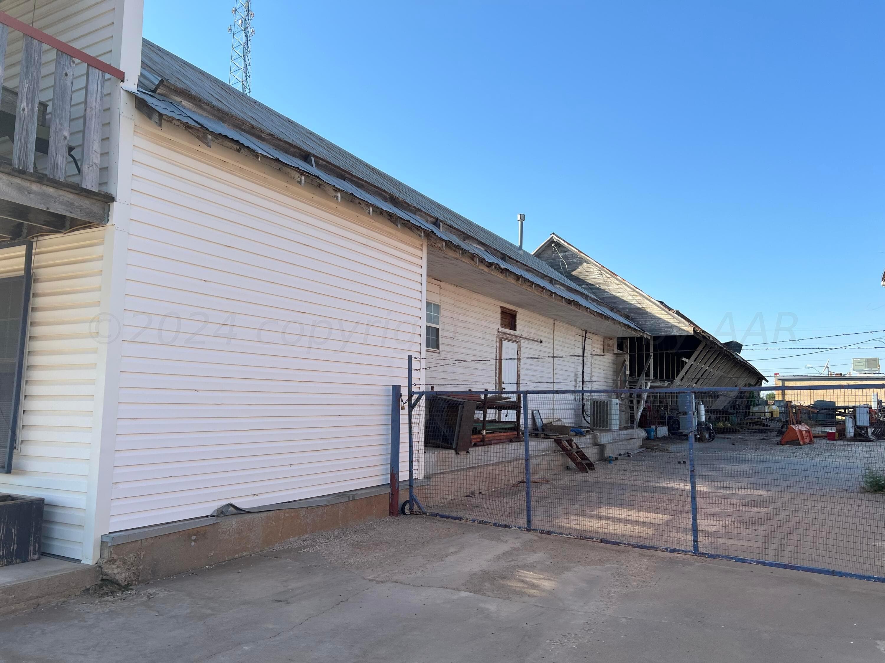 9 SE 1st Avenue, Booker, TX 79005, photo 7