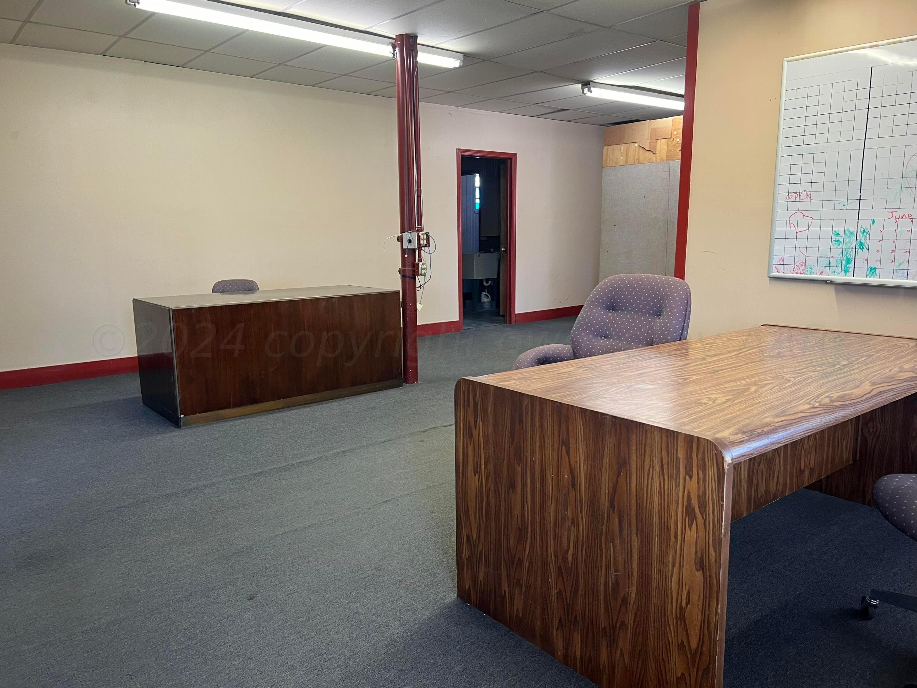 9 SE 1st Avenue, Booker, TX 79005, photo 8