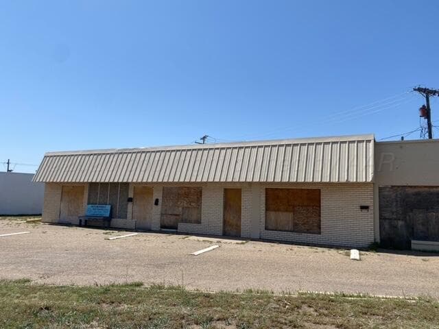 909 N Cedar Street, Borger, TX 79007, photo 6