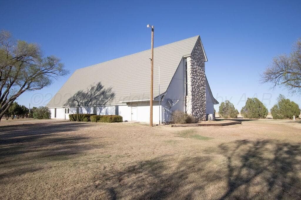 1 Pheasant Run Road, Dalhart, TX 79022, photo 2