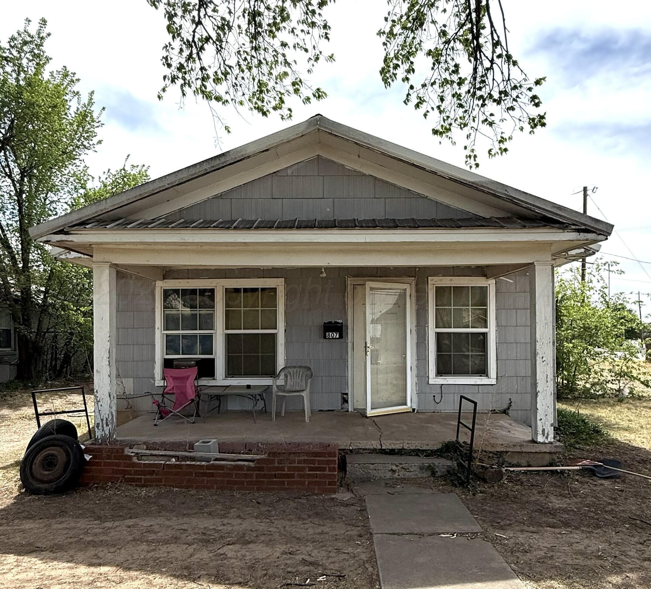 807 N WEST Street, Pampa, TX 79065-5341