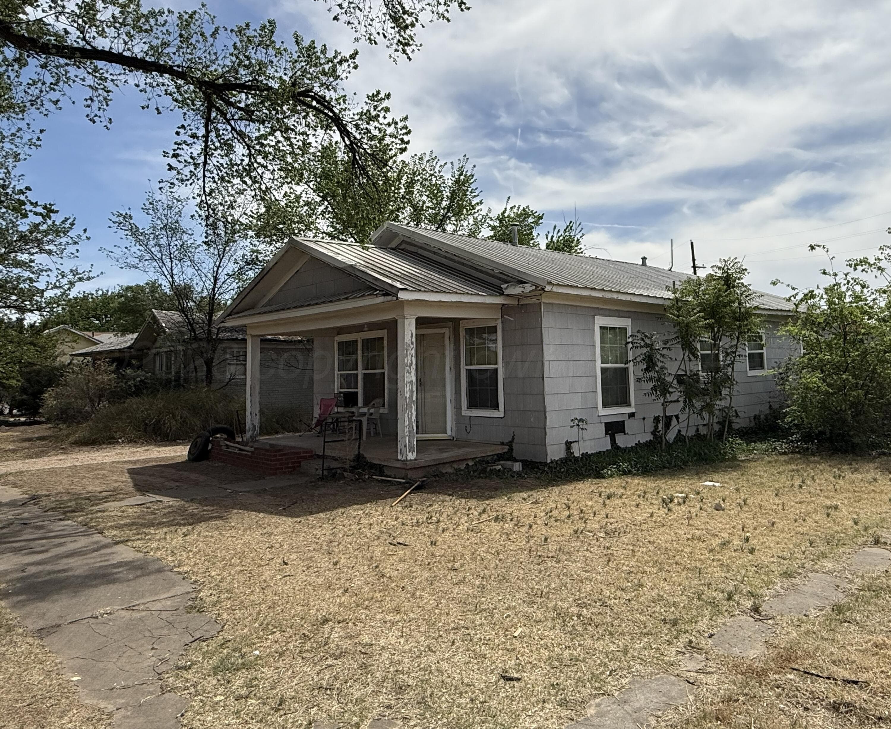 807 N WEST Street, Pampa, TX 79065-5341, photo 3