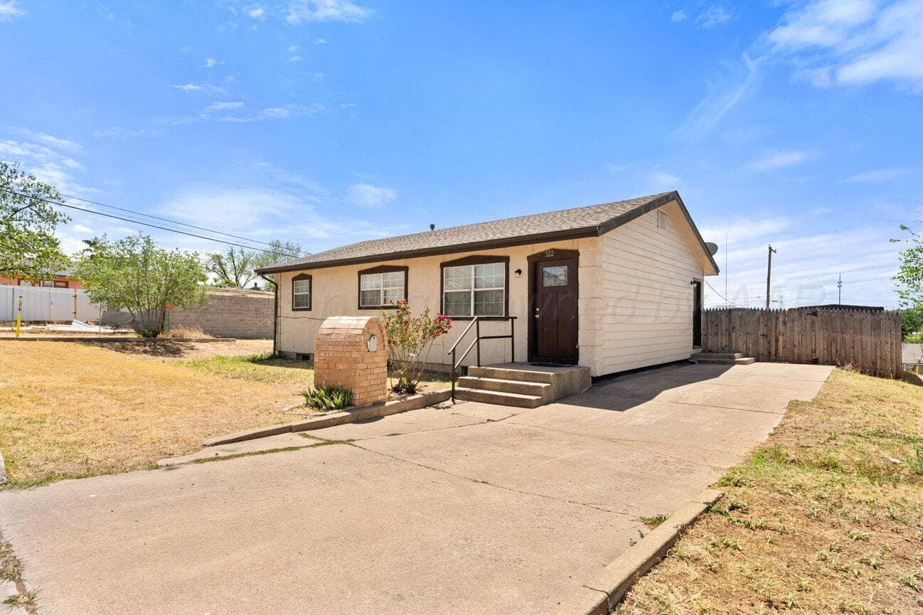322 POPLAR Street, Amarillo, TX 79107-2027, photo 2