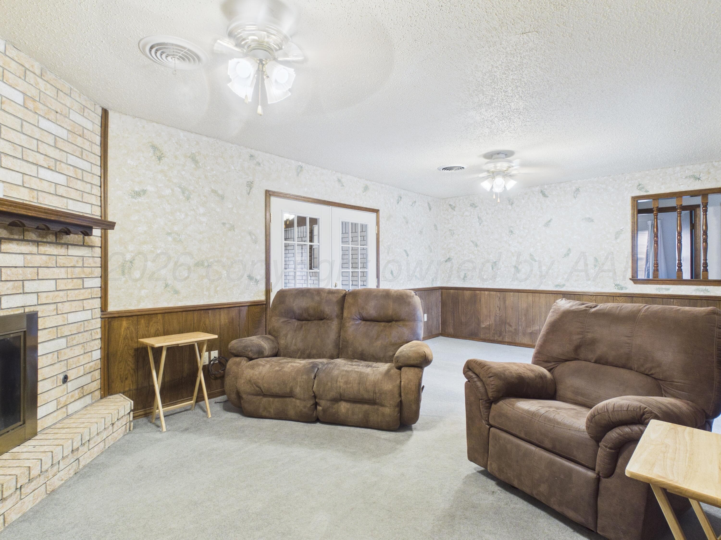 318 CEDAR Avenue, Dumas, TX 79029-2802, photo 2