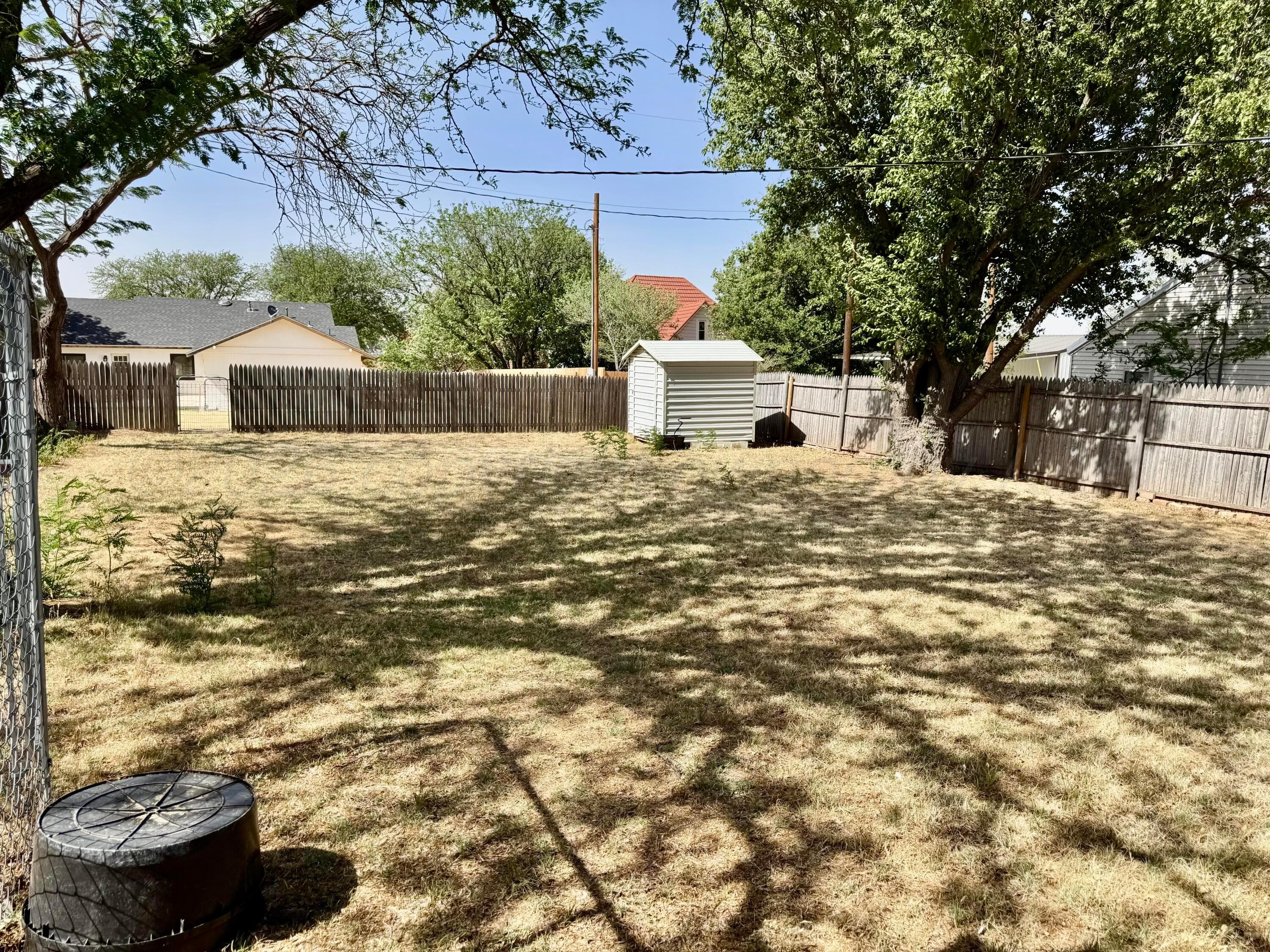 915 Ash Street, Canadian, TX 79014, photo 3