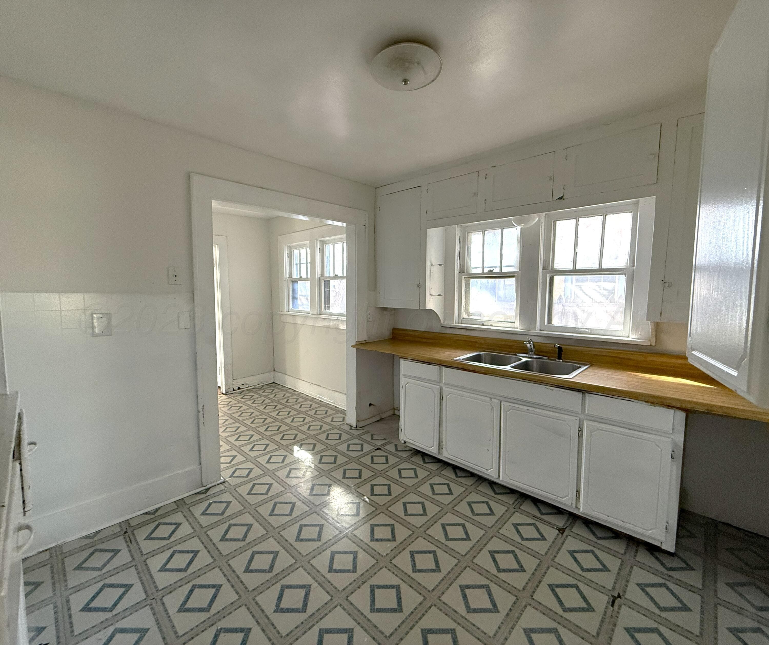 419 N SOMERVILLE Street, Pampa, TX 79065-5321, photo 8