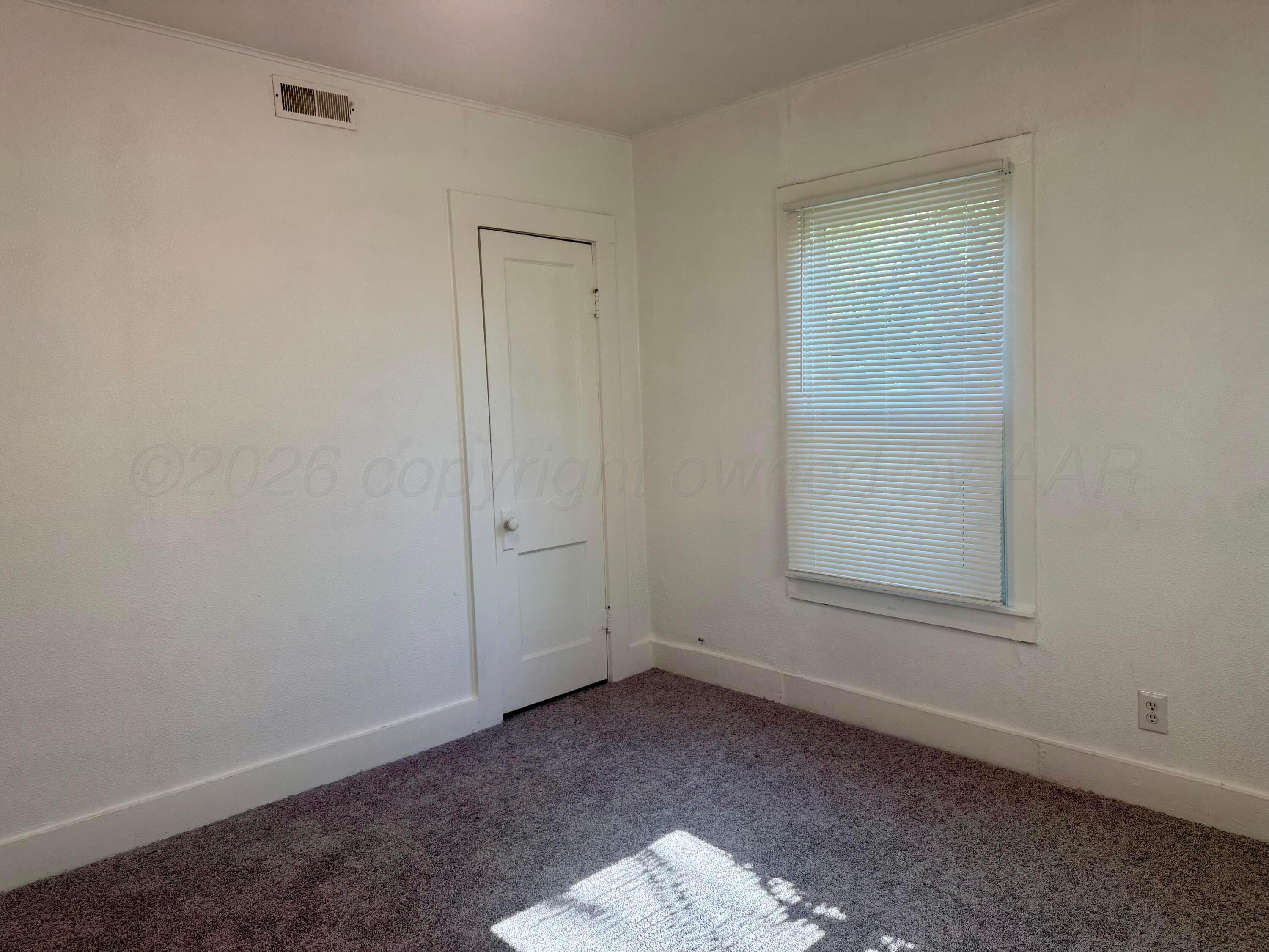 400 S Madden Street, Shamrock, TX 79079, photo 7