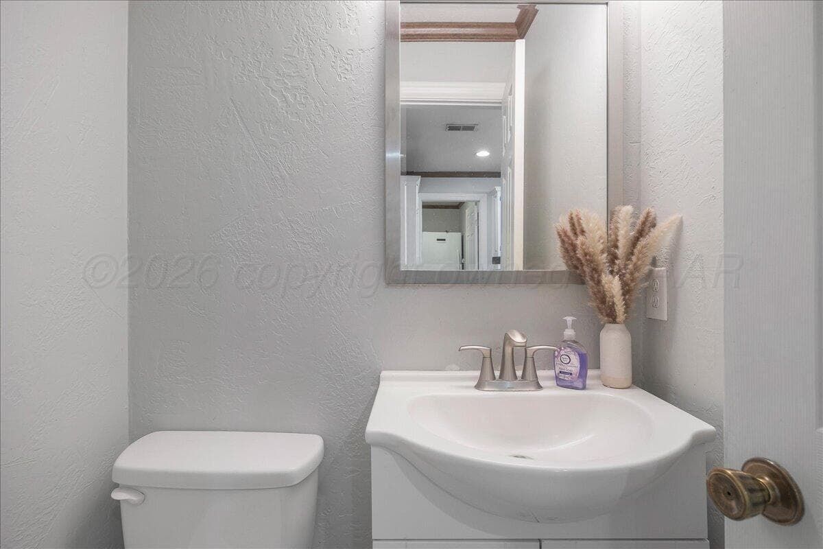 522 S SHORE Drive, Amarillo, TX 79118-8009, photo 29