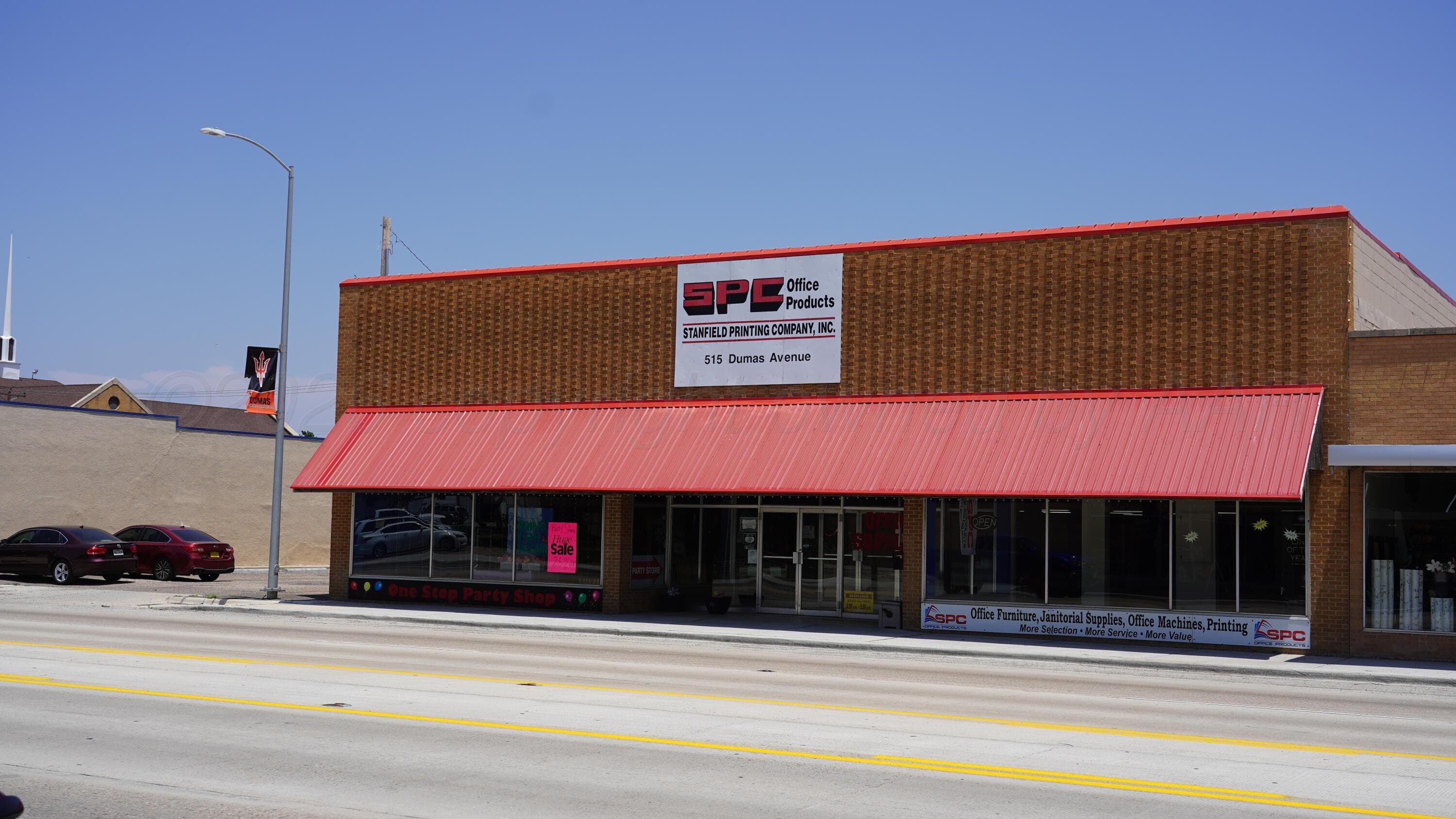515 S DUMAS Avenue, Dumas, TX 79029-4322
