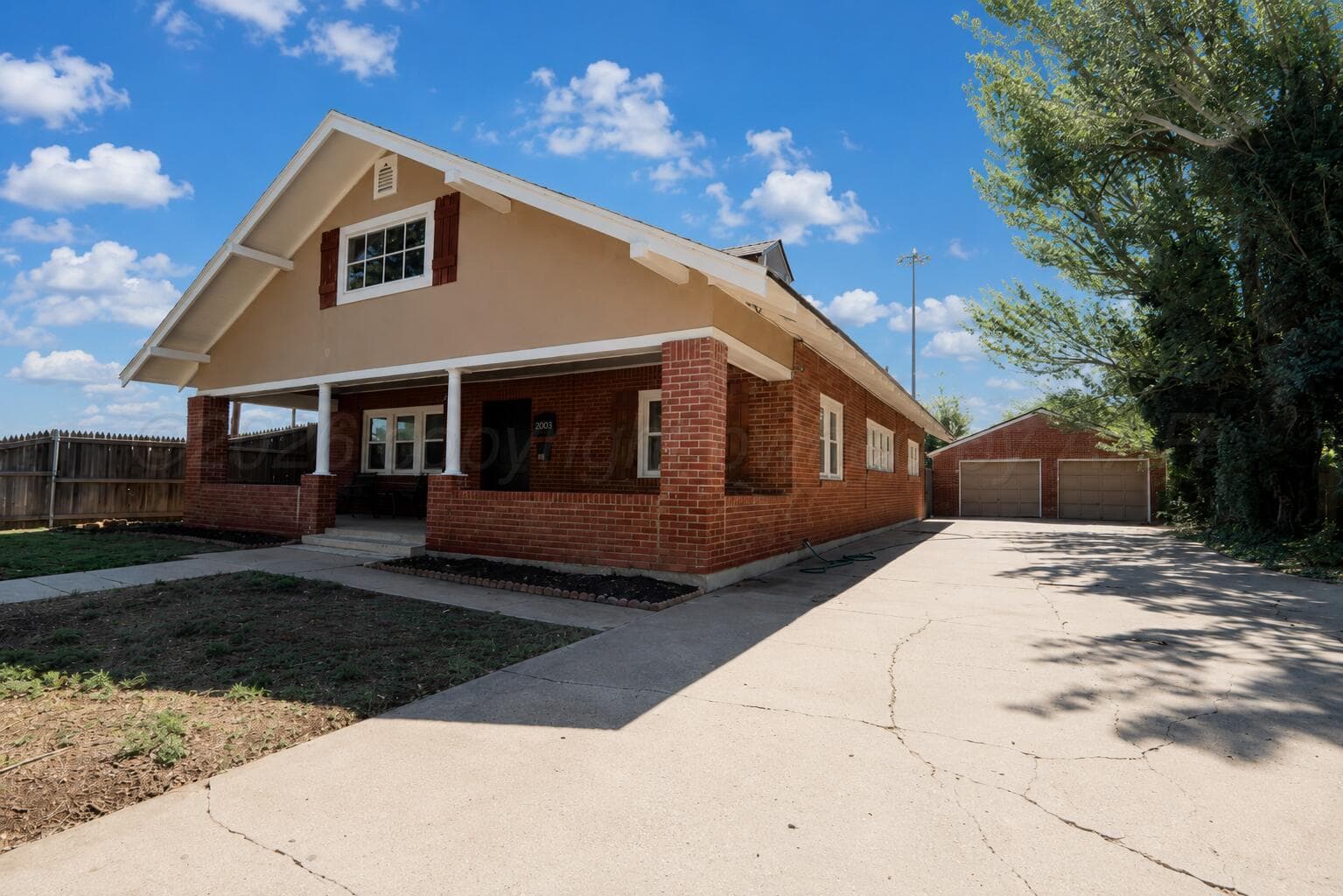 2003 S POLK Street, Amarillo, TX 79109-2649