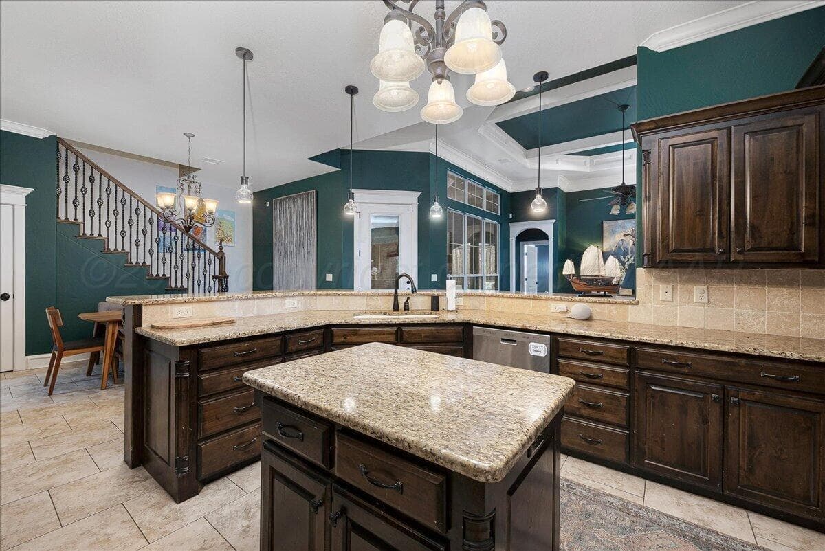 6404 PARKWOOD Place, Amarillo, TX 79119-5004, photo 12
