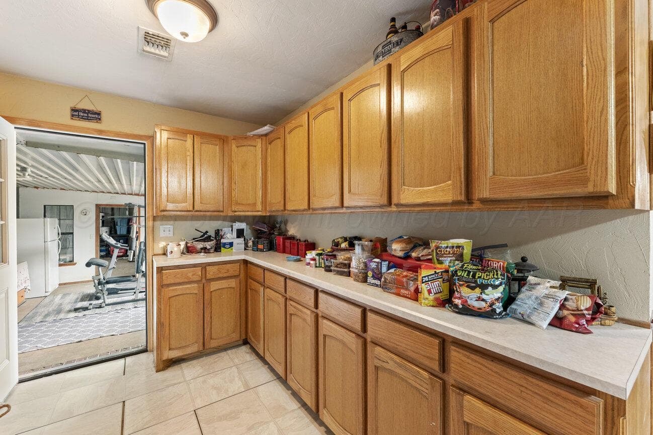 608 11th Street, Vega, TX 79092, photo 19