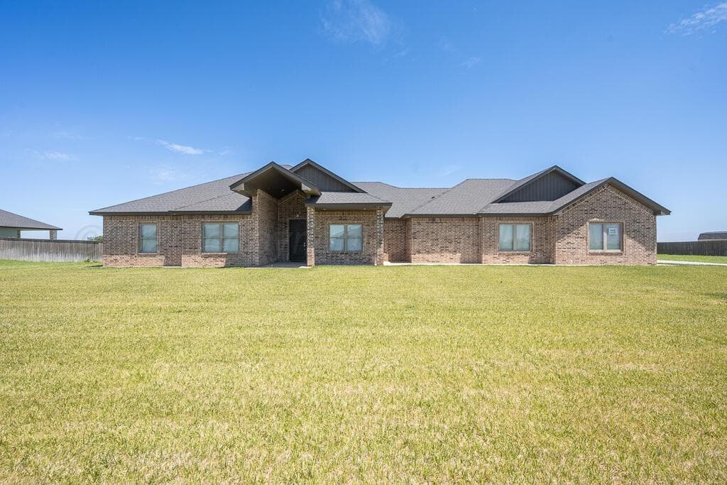 400 DESERT QUAIL Road, Canyon, TX 79015-1964, photo 2
