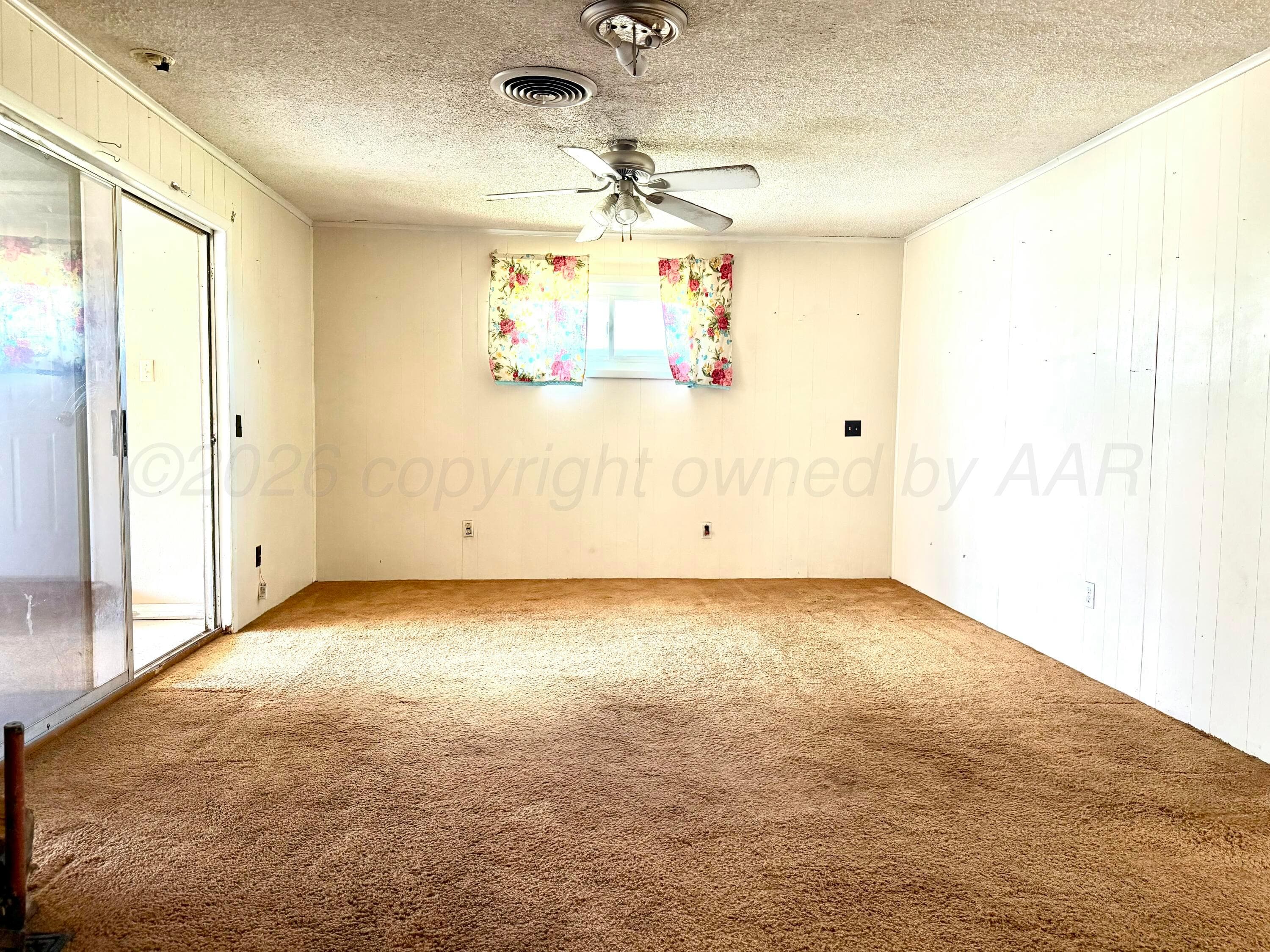 519 E 2nd, Stinnett, TX 79083, photo 11