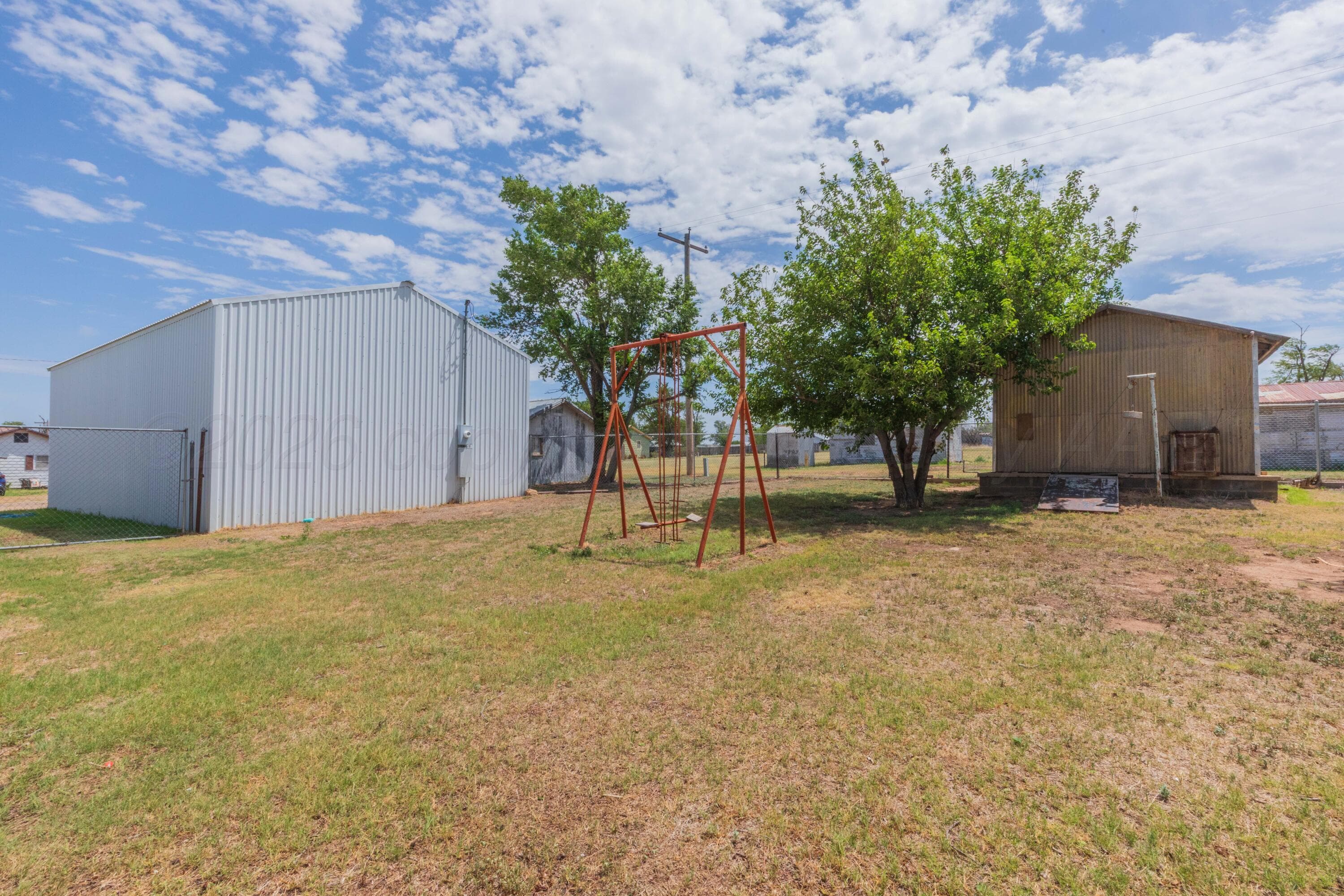 901 LINDBERG Street, Skellytown, TX 79080-1873, photo 24