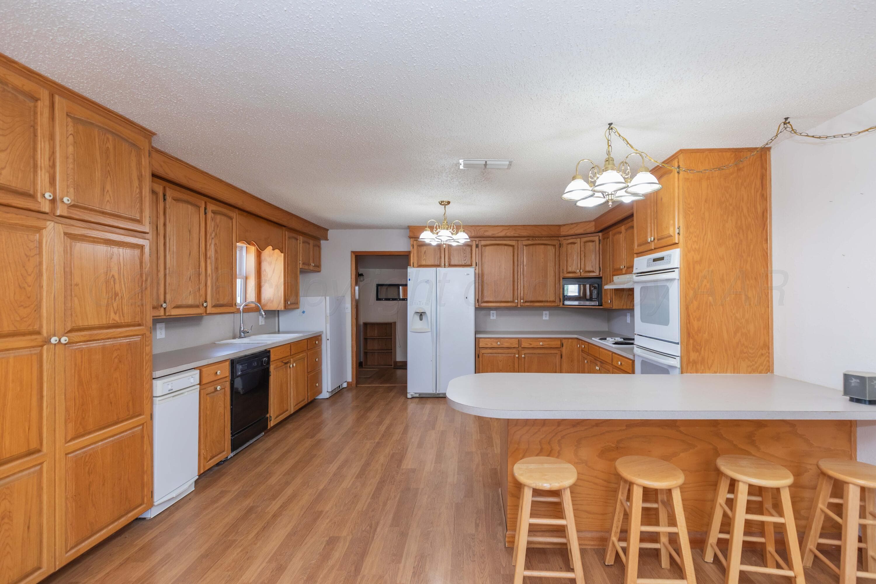 901 LINDBERG Street, Skellytown, TX 79080-1873, photo 5