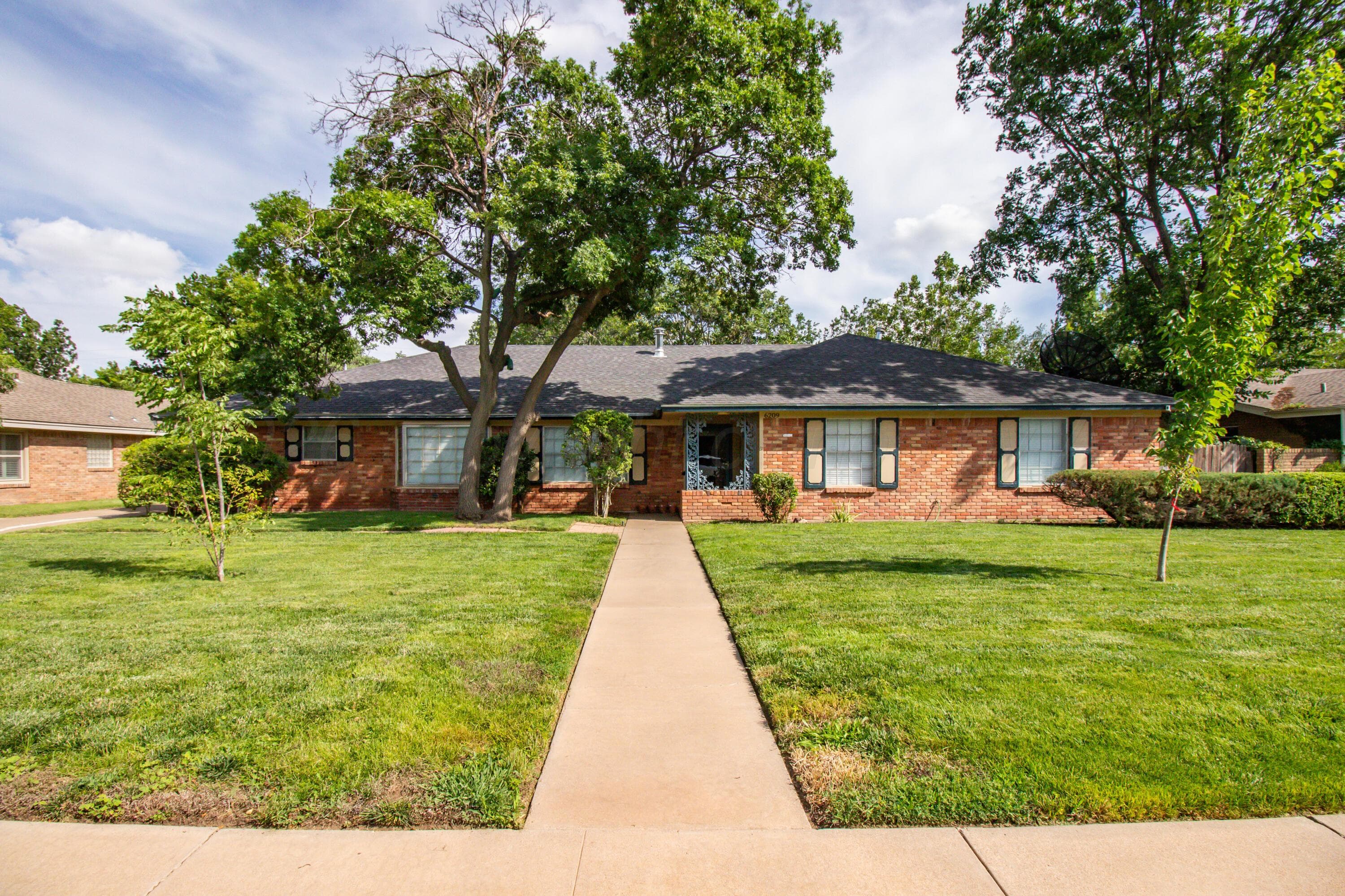 6209 CALUMET Road, Amarillo, TX 79106