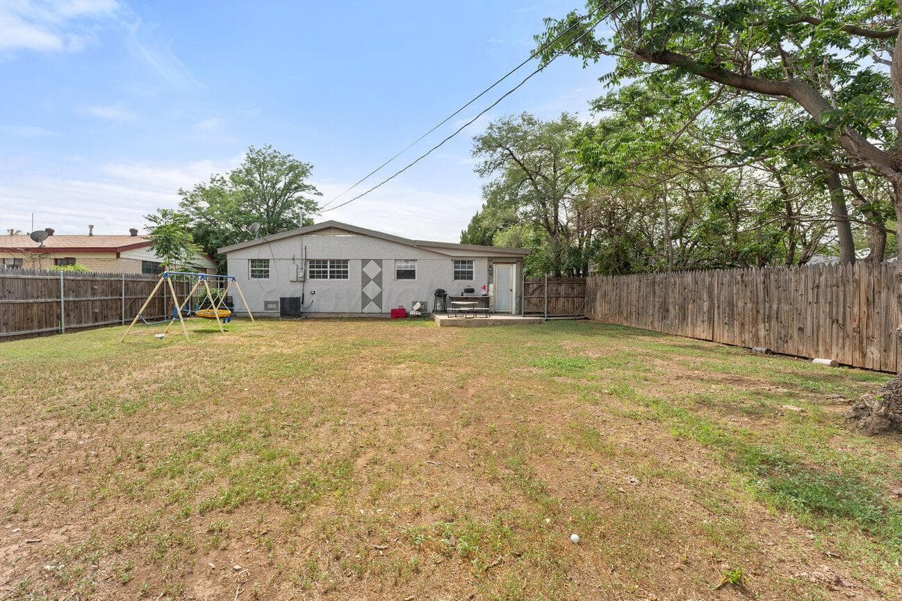 1521 LOCKNEY Street, Amarillo, TX 79106-2405, photo 26