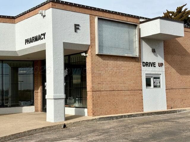 1900 S Coulter Street, Amarillo, TX 79106