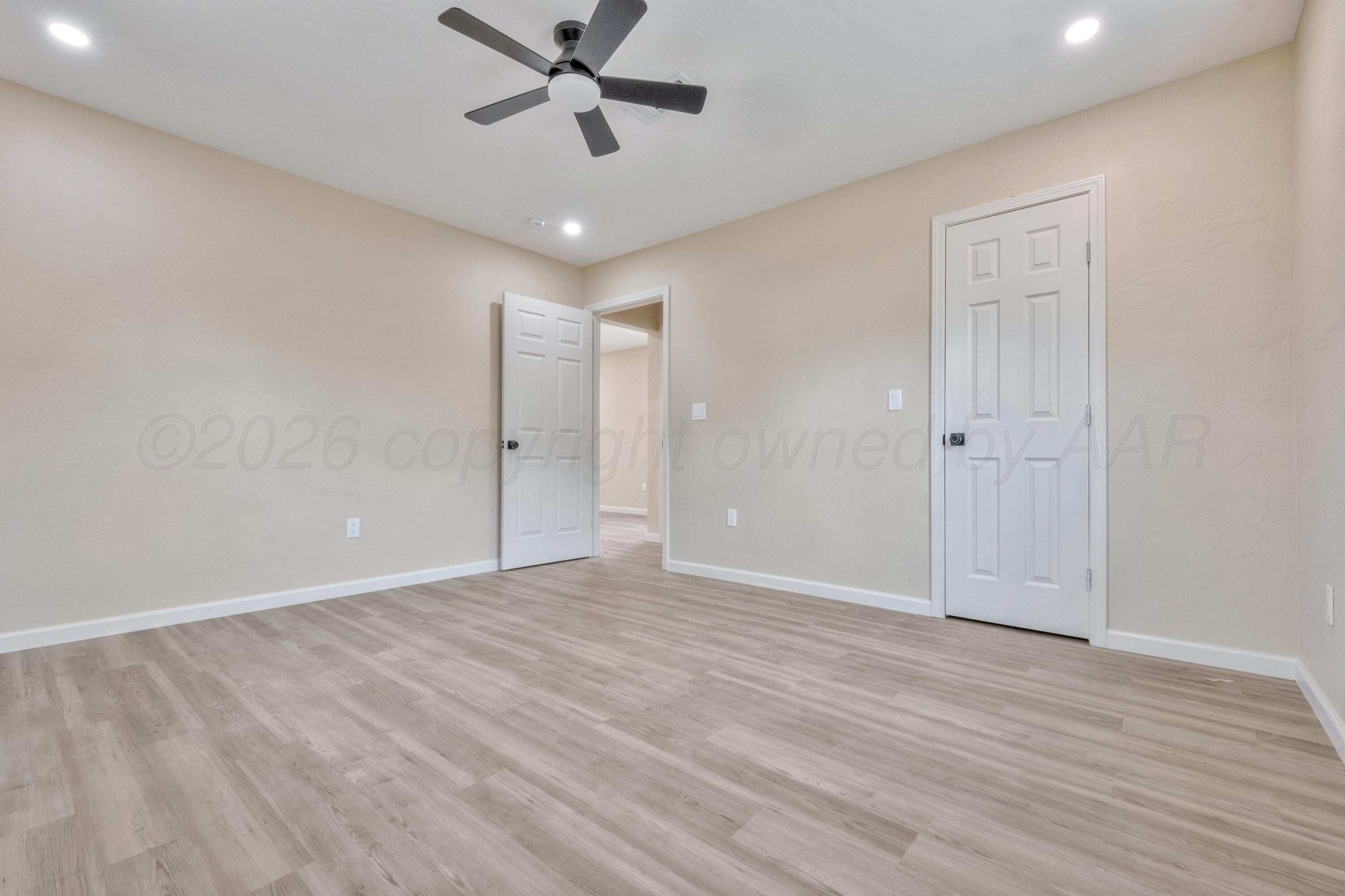 809 N MADDOX Avenue, Dumas, TX 79029-7813, photo 10