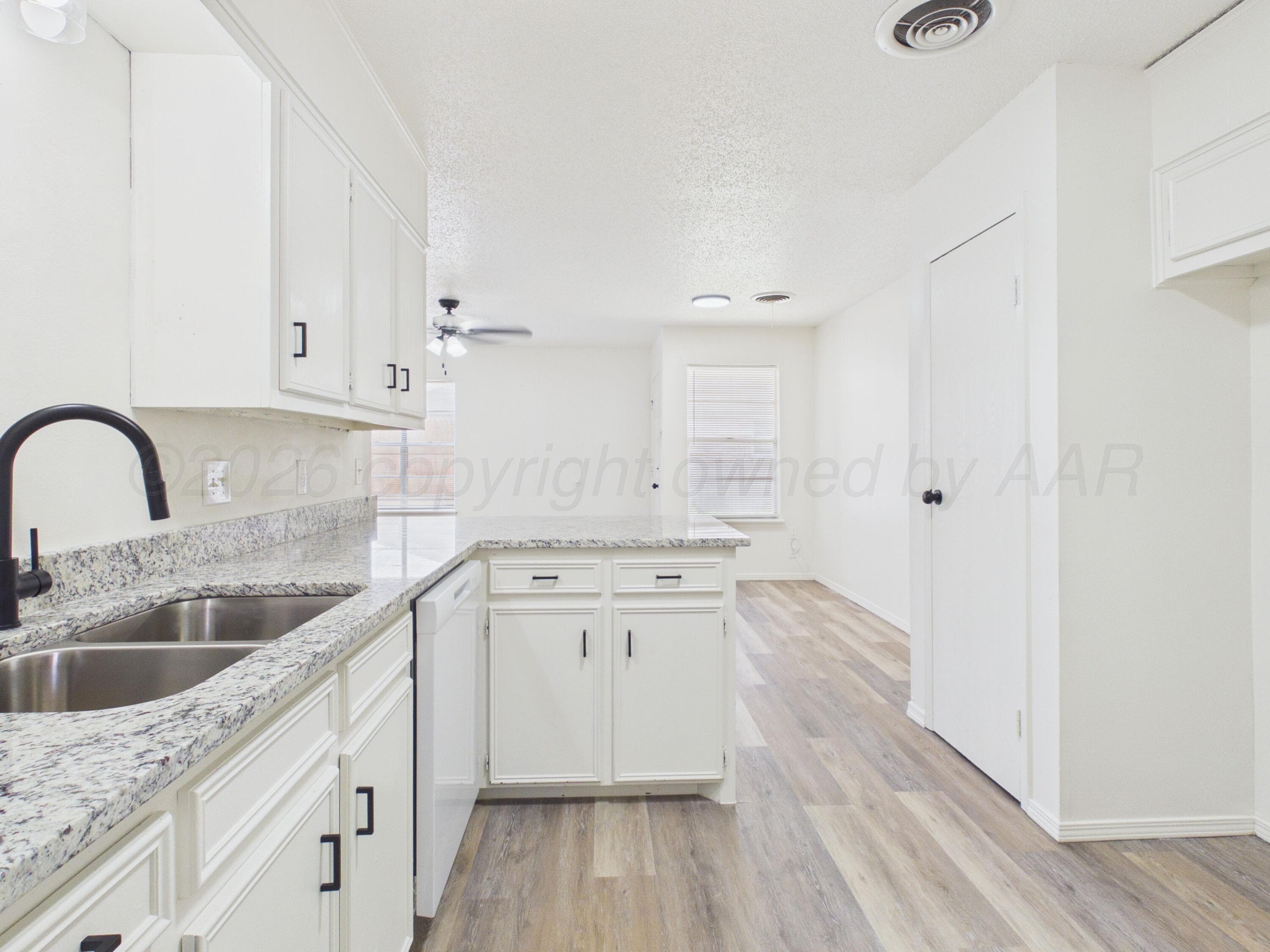 1929 HOWARD Drive, Amarillo, TX 79106-2415, photo 7