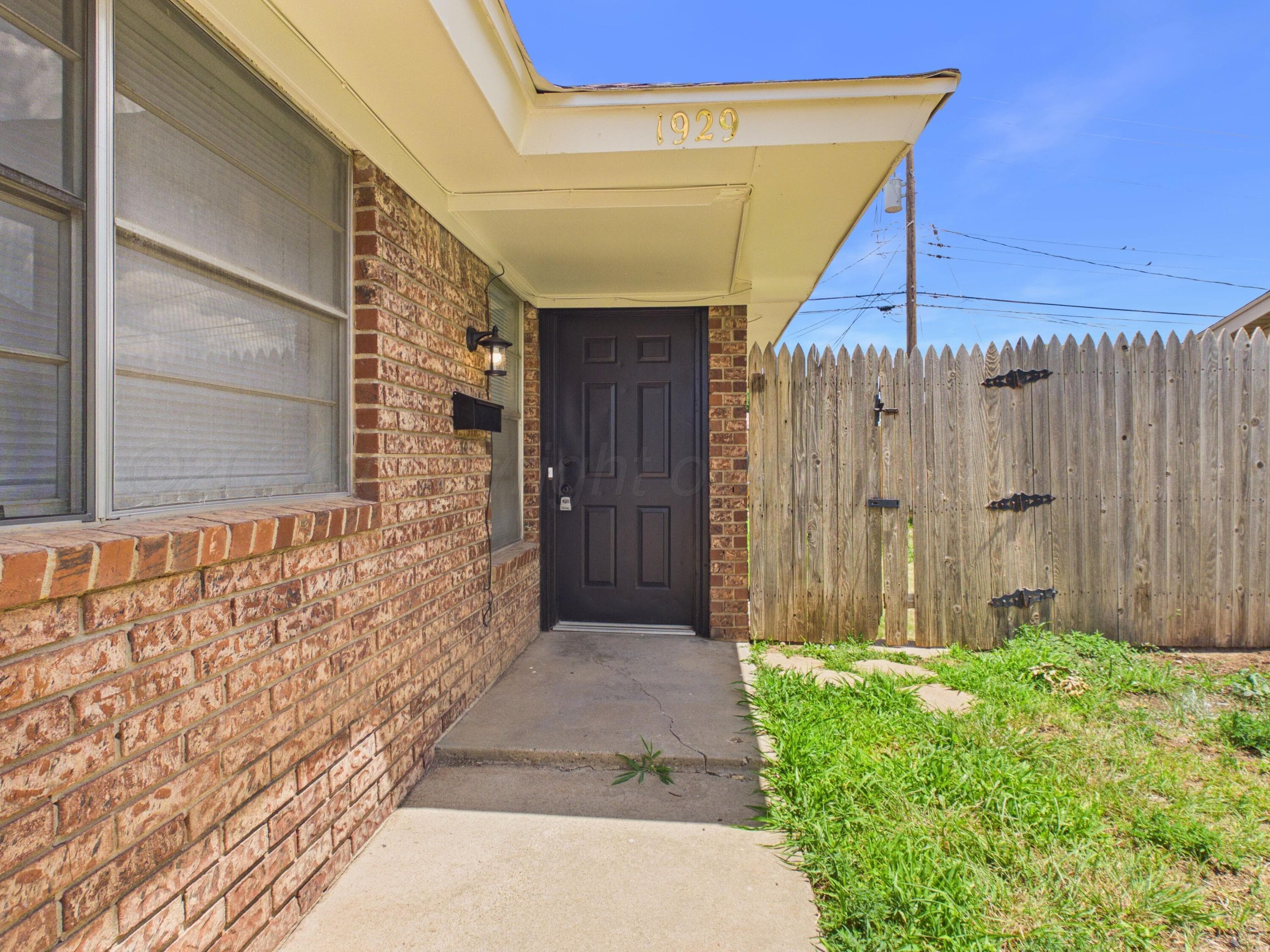 1929 HOWARD Drive, Amarillo, TX 79106-2415, photo 2