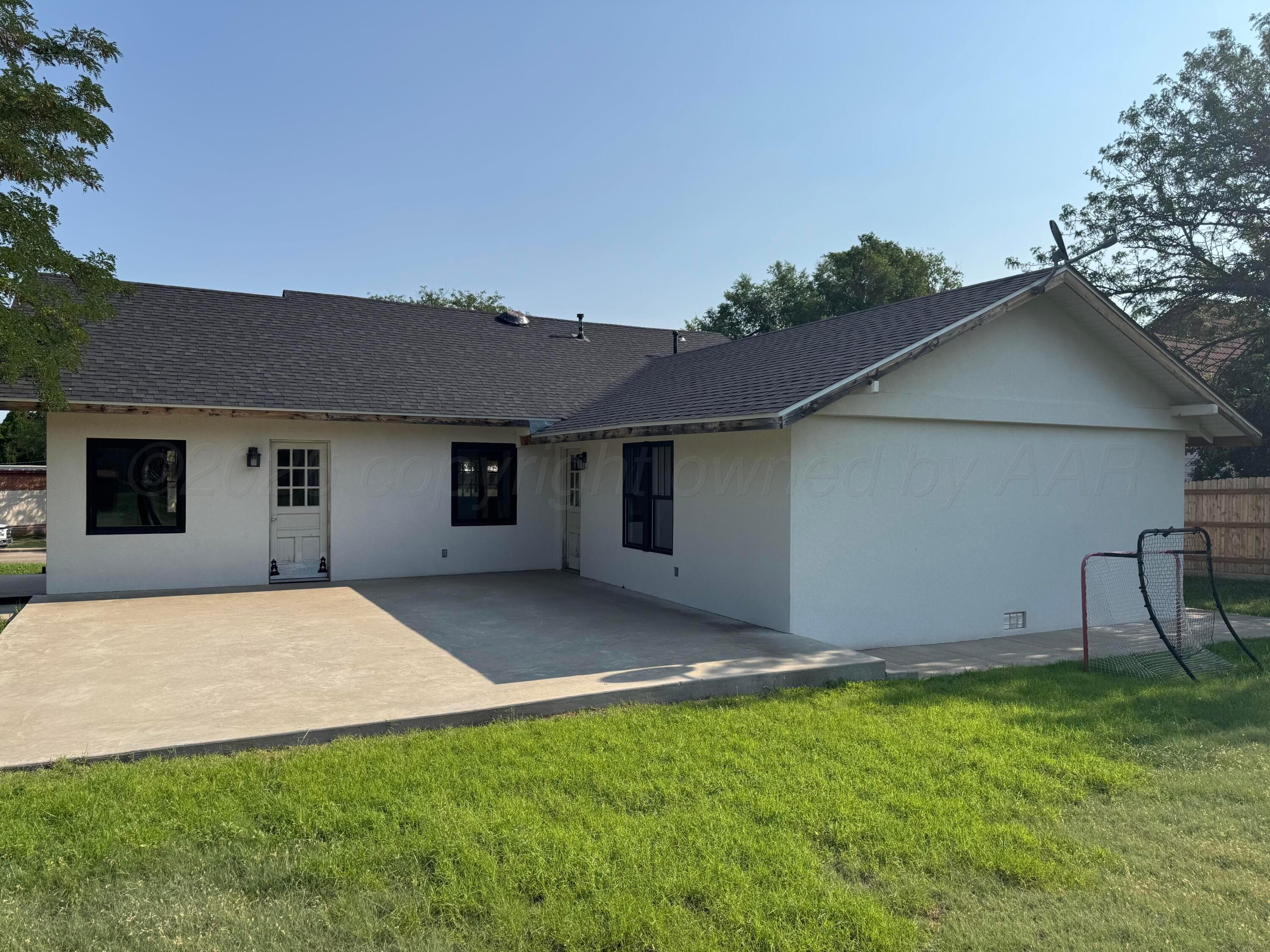 906 E Cheyenne Avenue, Canadian, TX 79014, photo 4