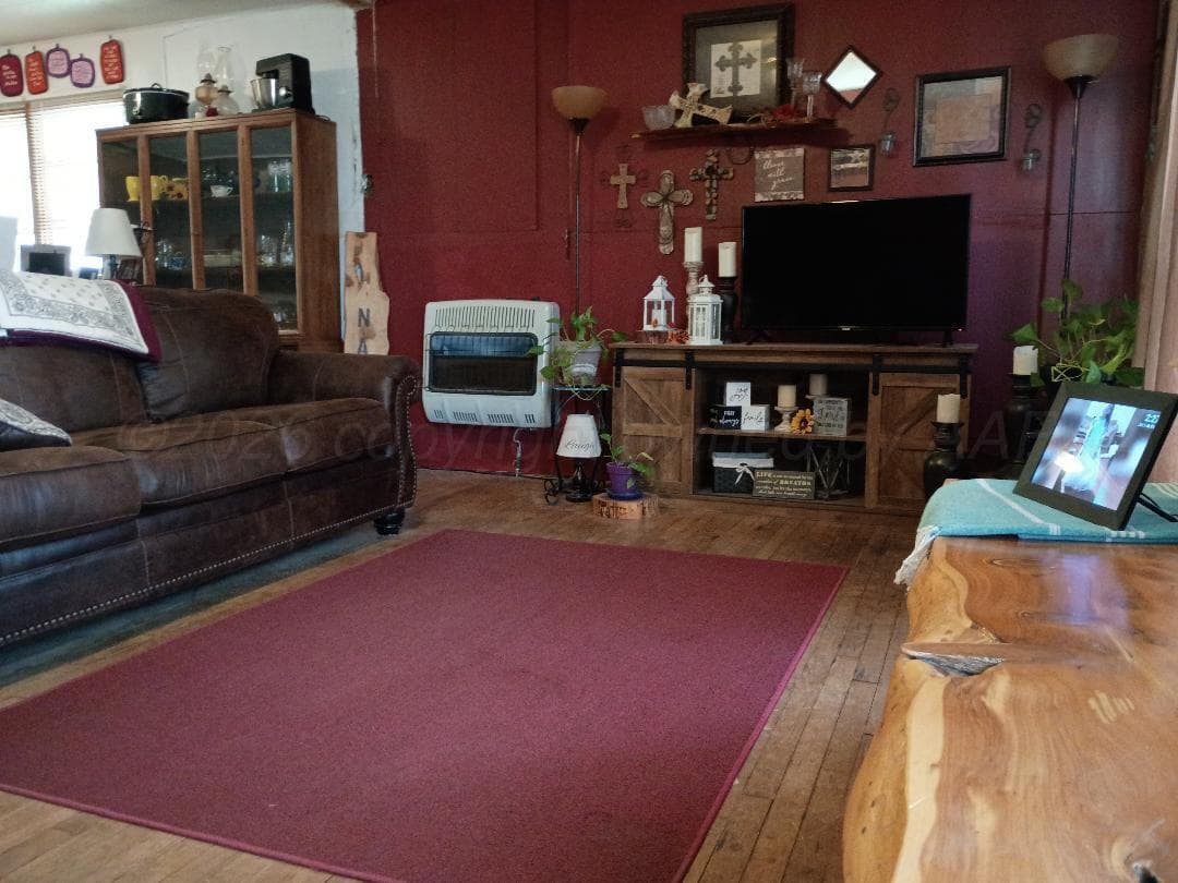 421 N LOWRY Street, Pampa, TX 79065-5029, photo 2