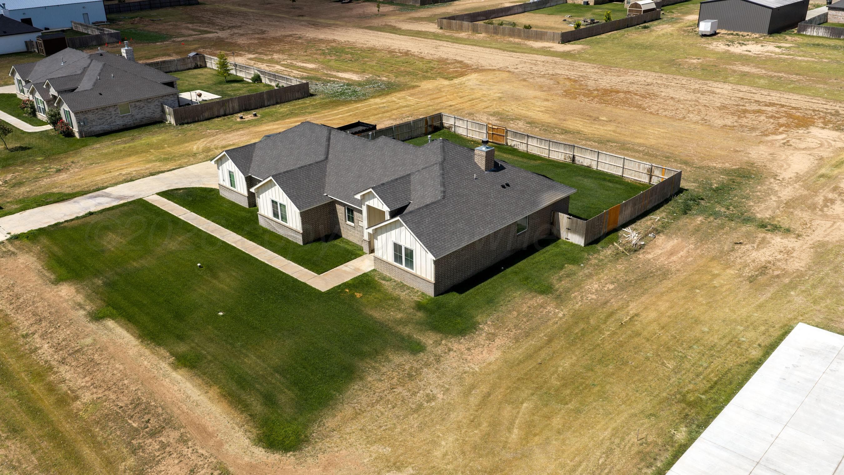9110 CYPRESS BEND Drive, Amarillo, TX 79119-7940, photo 12