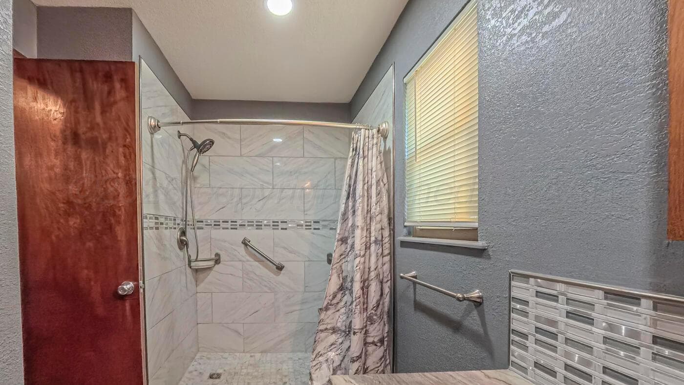 702 S Elm Avenue, Stinnett, TX 79083, photo 20