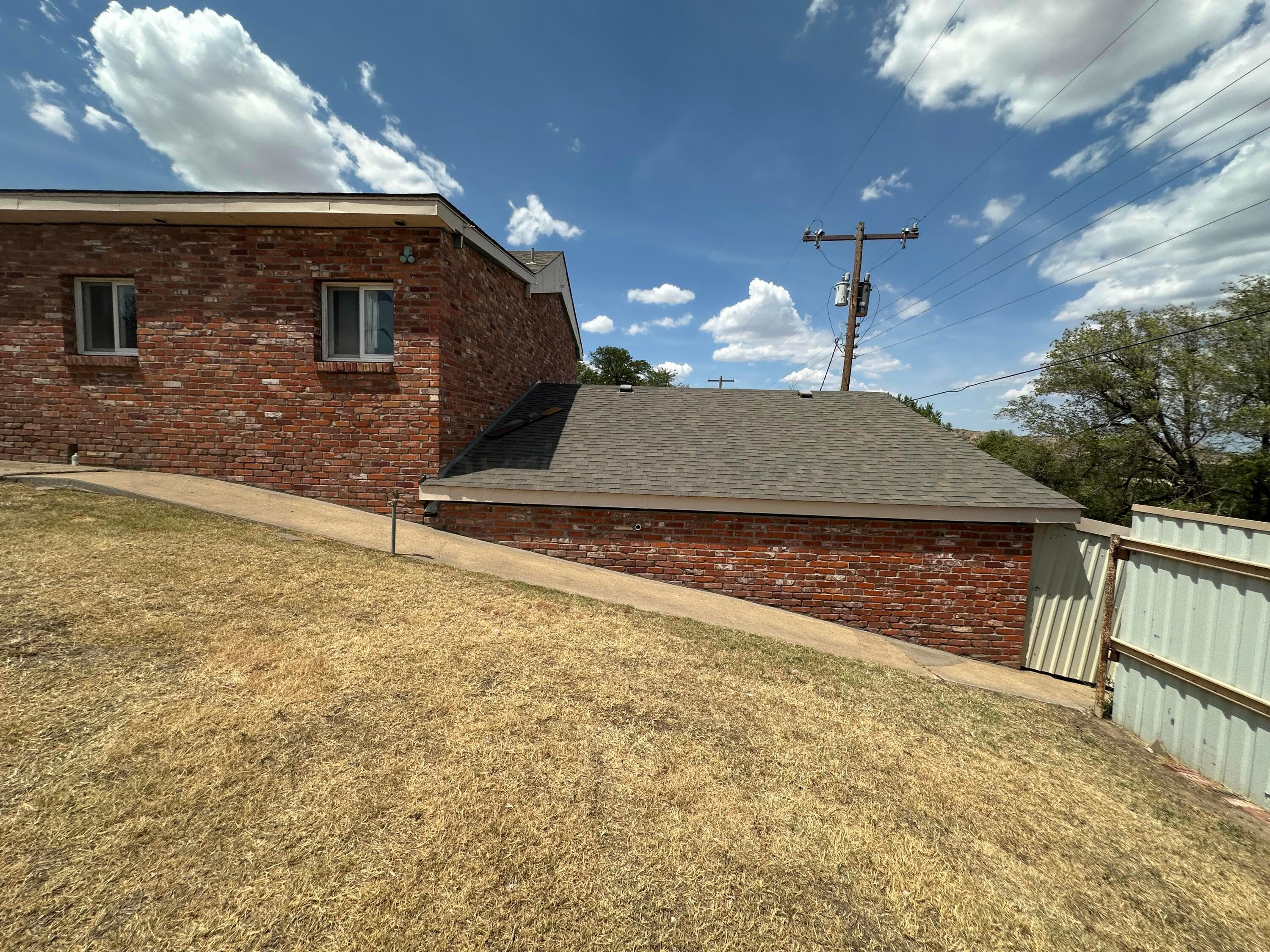 1308 Lion Street, Miami, TX 79059, photo 3