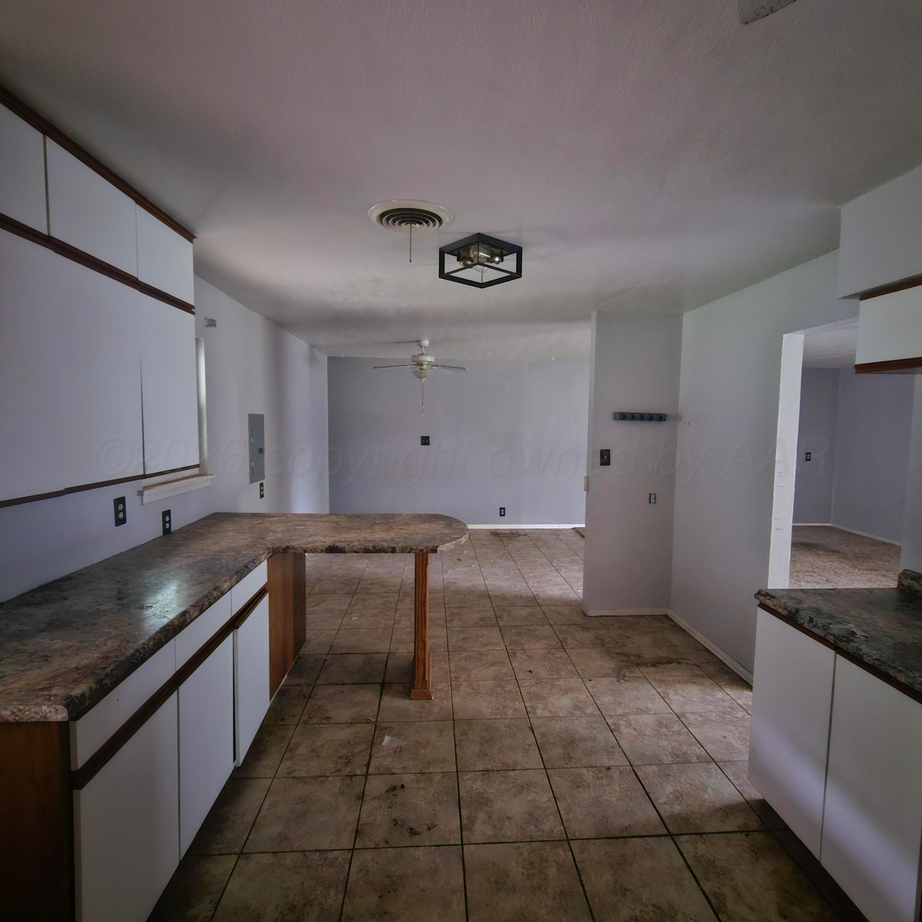 712 Cotter Drive, Spearman, TX 79081, photo 7