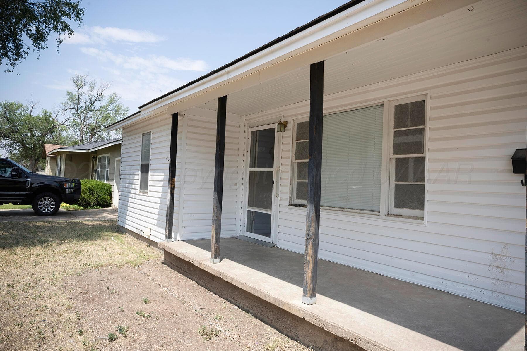 906 NE 2ND, Dumas, TX 79029-3305, photo 3