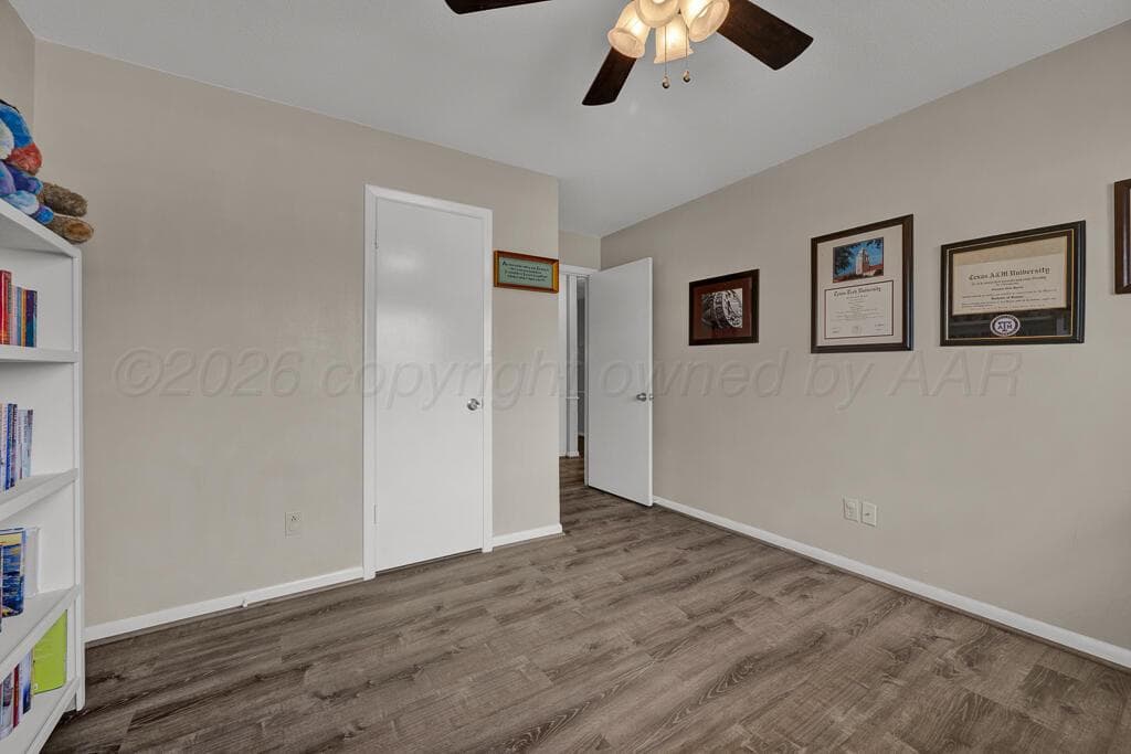 32 VILLAGE Drive, Canyon, TX 79015, photo 18