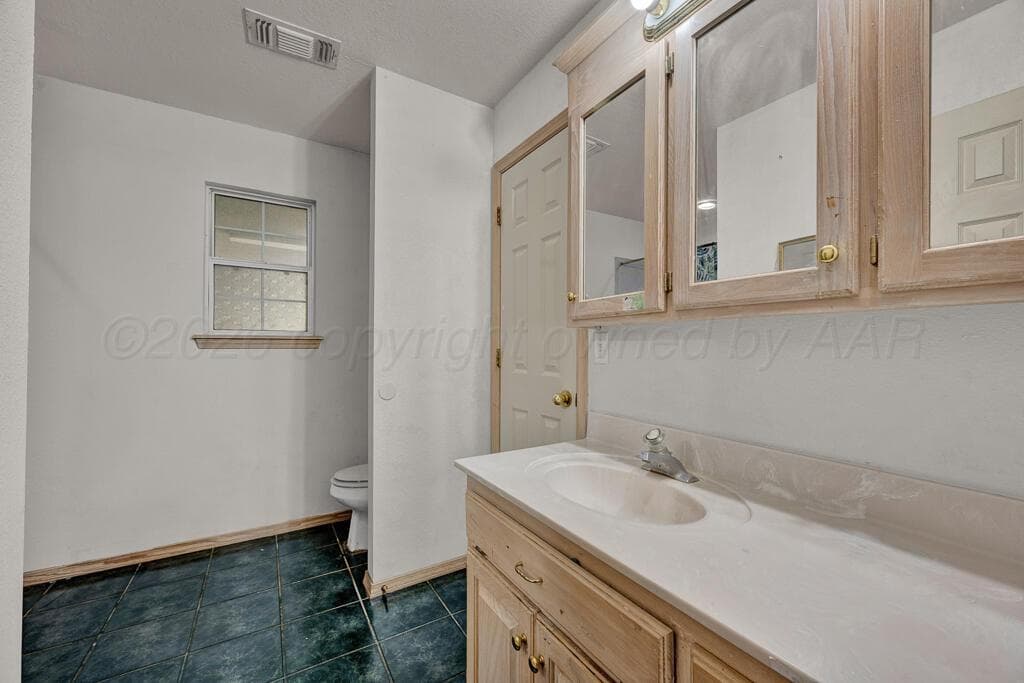 1718 JENNIFER Street, Amarillo, TX 79107-6645, photo 14