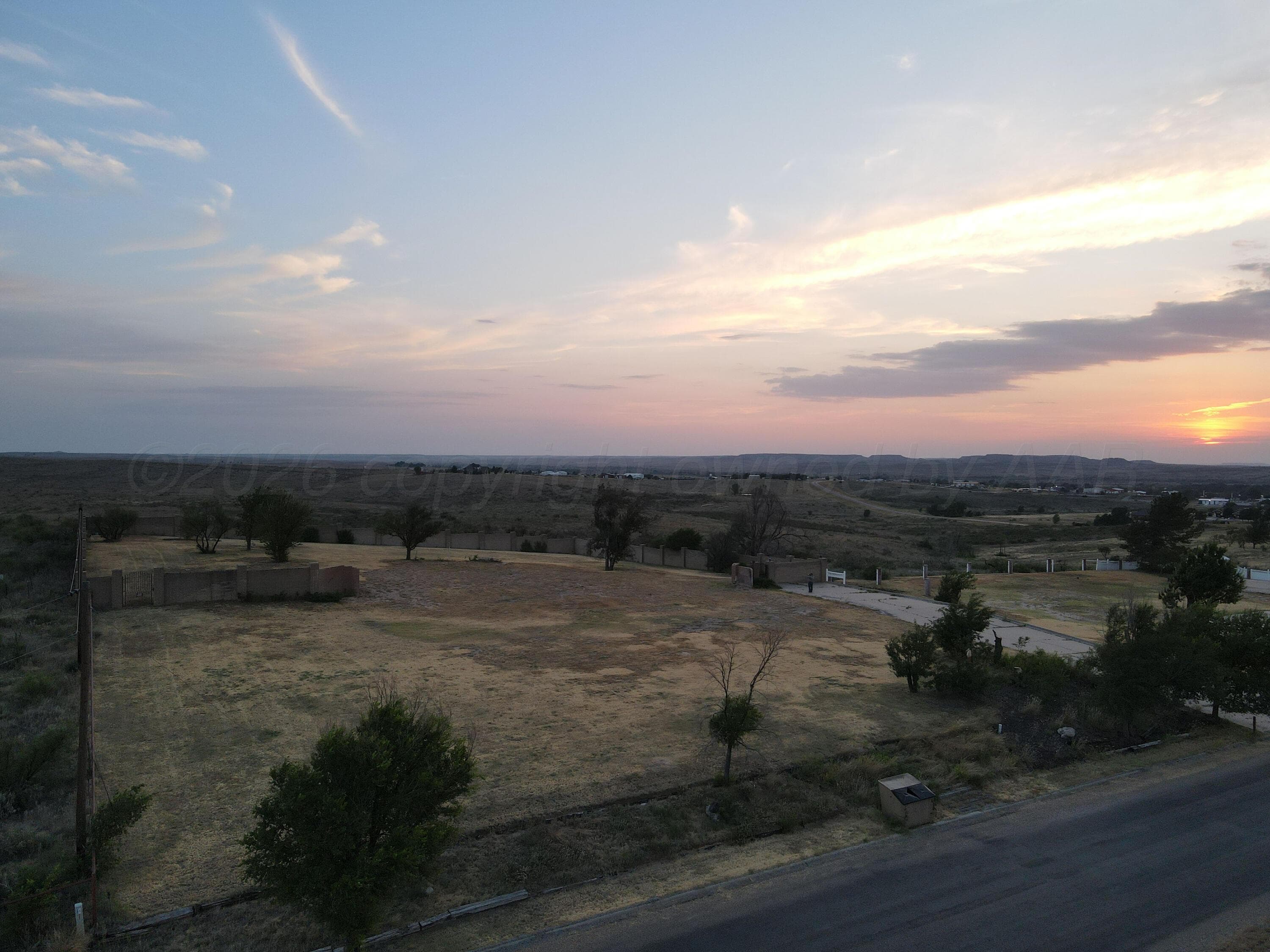 2002 S Locust Street, Canadian, TX 79014, photo 19