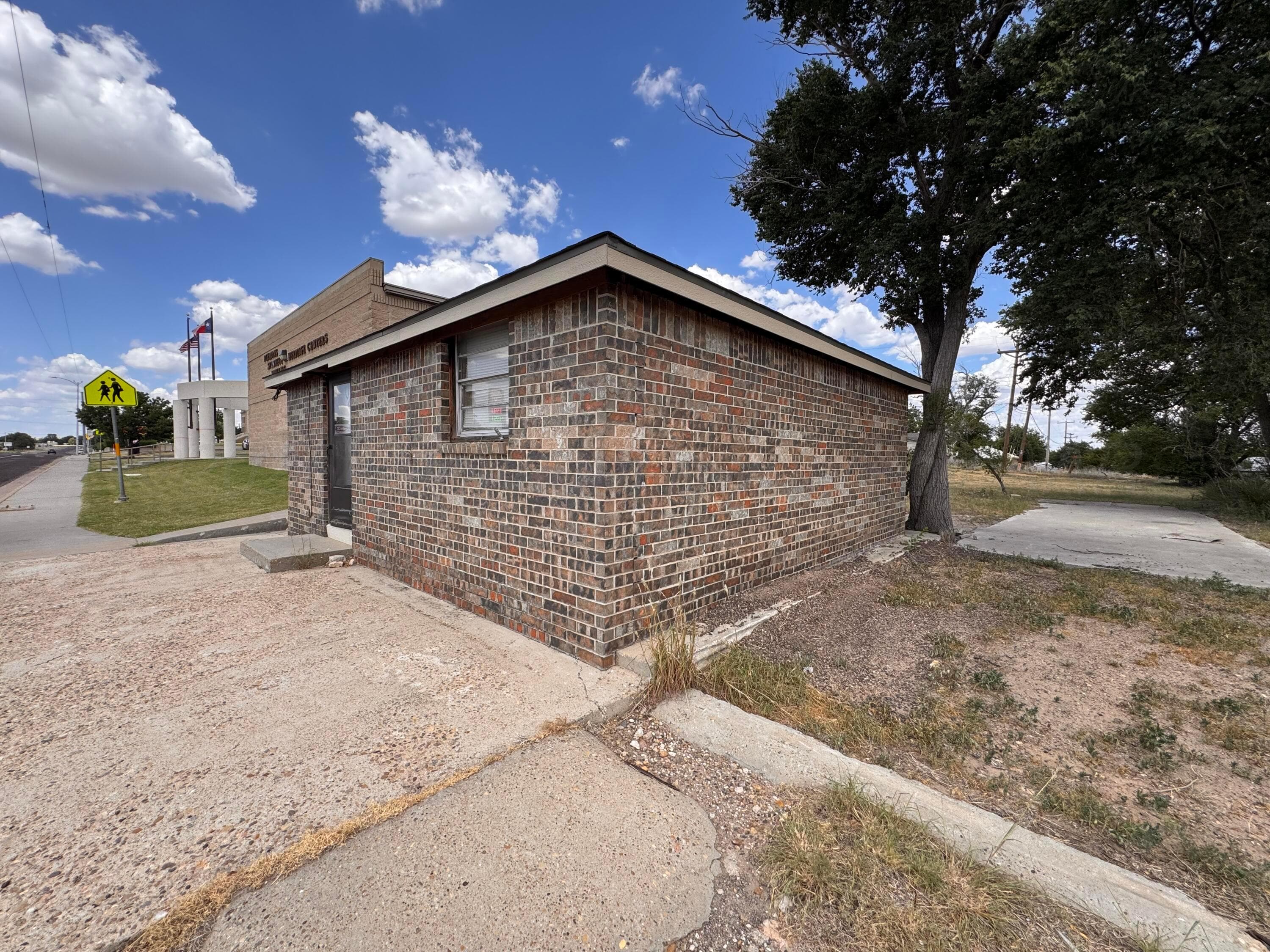 625 Main Street, Stinnett, TX 79083, photo 3