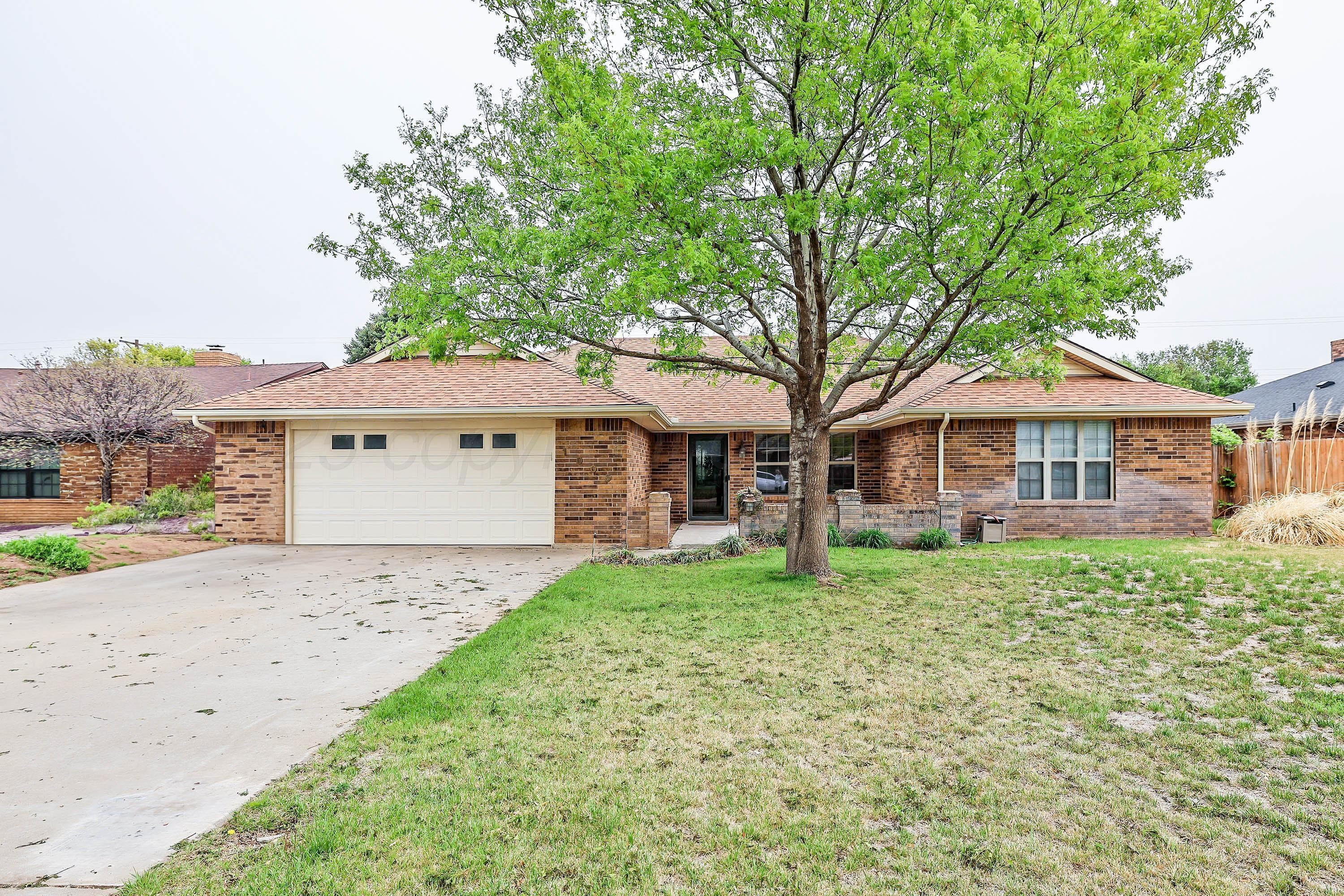 1005 Bennett Drive, Dumas, TX 79029, photo 2