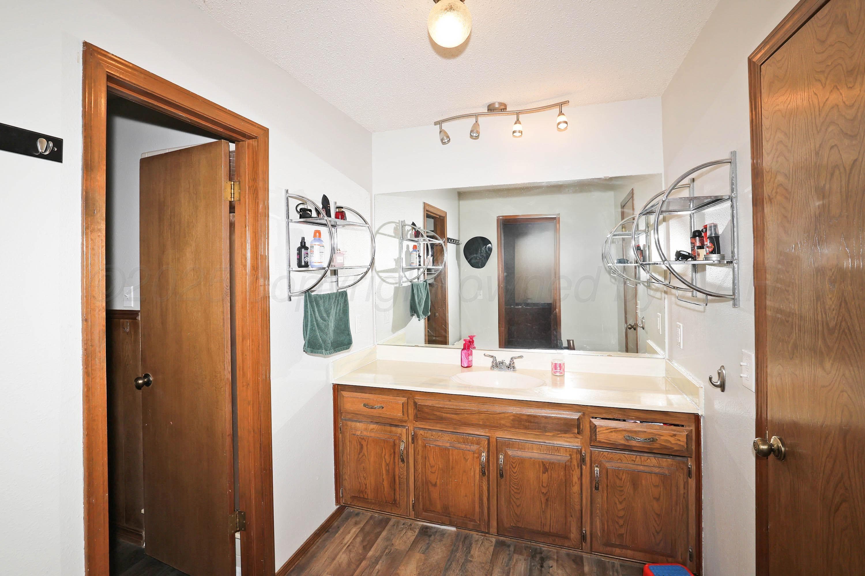 1005 Bennett Drive, Dumas, TX 79029, photo 18
