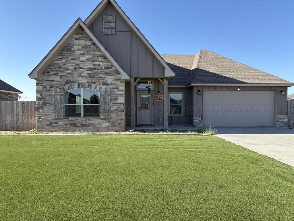 1719 Tumbleweed Trail, Dalhart, TX 79022, photo 2