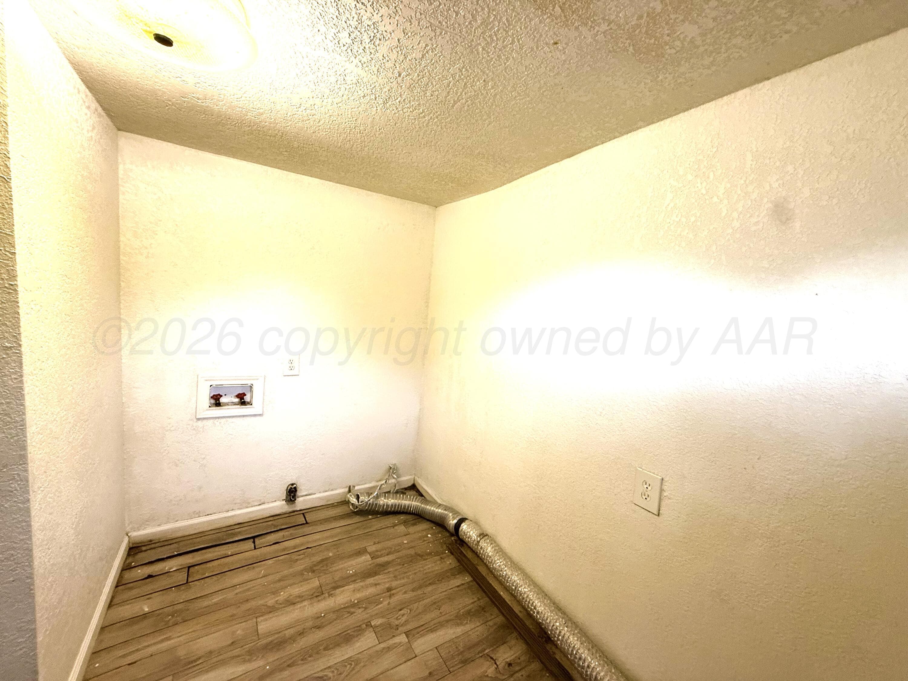 812 N Pearl Street, Stratford, TX 79084, photo 10