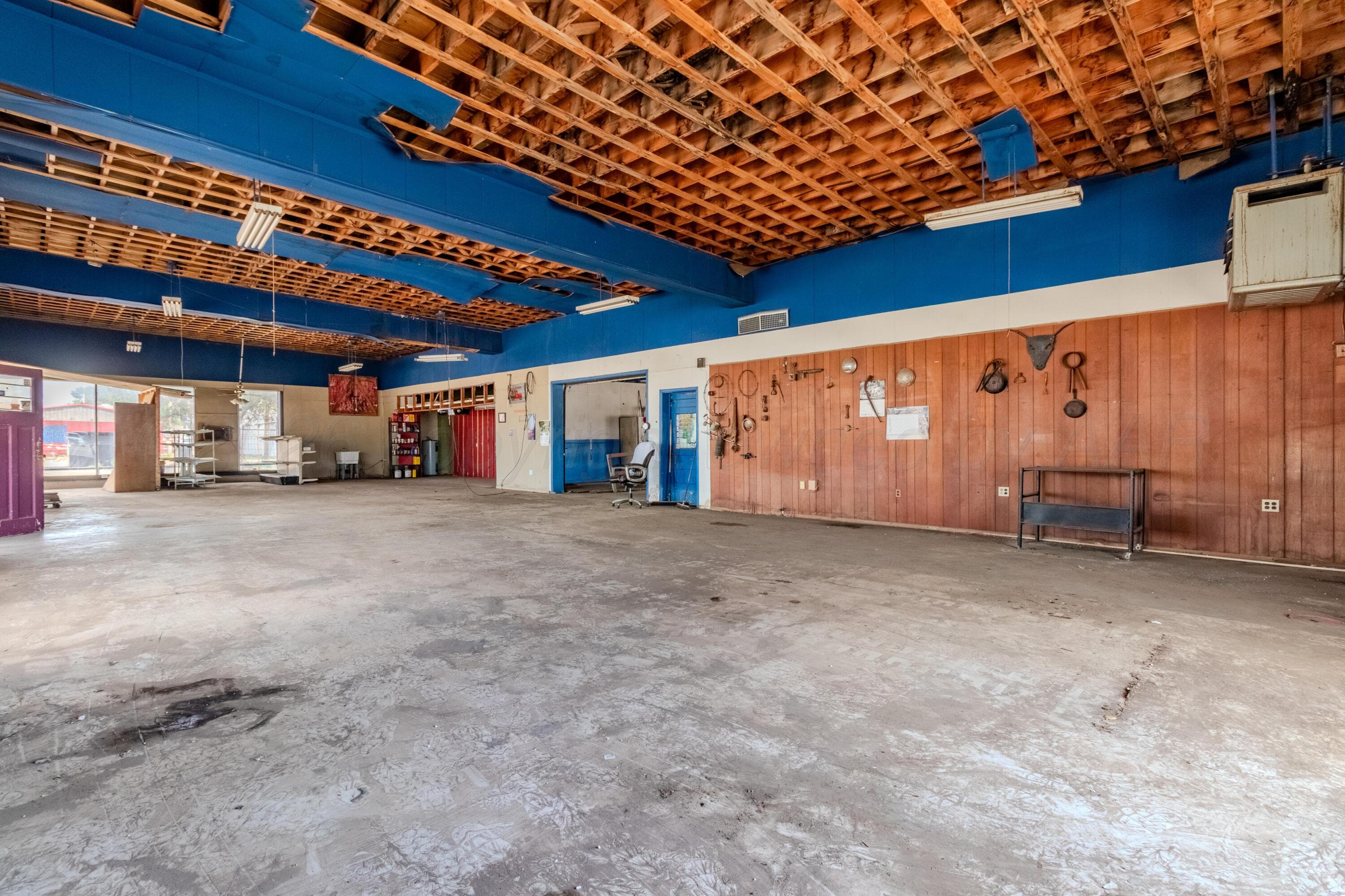 211 W First St (HWY 287), Claude, TX 79019, photo 24