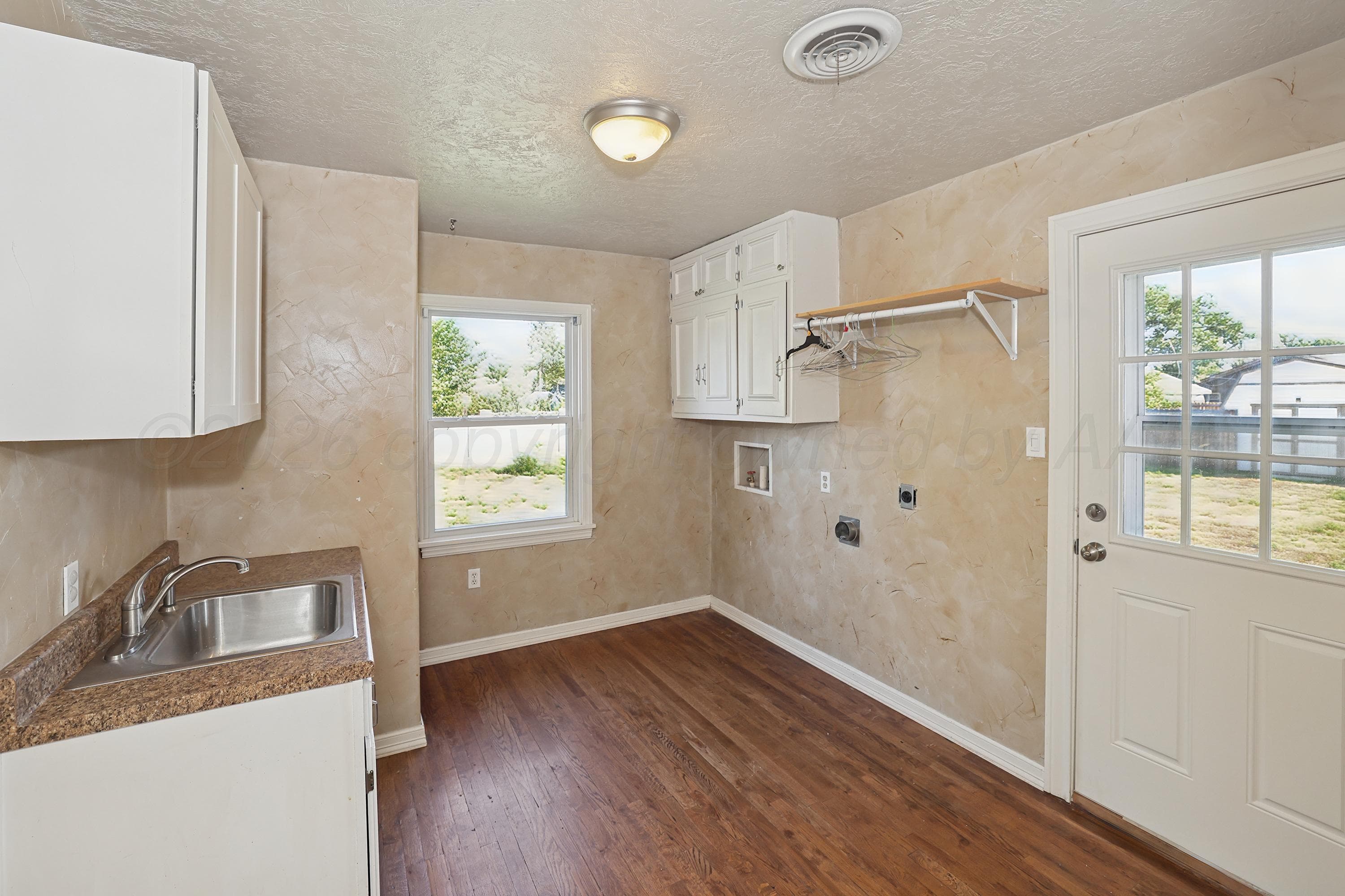 602 N Main Street, Stratford, TX 79084, photo 23