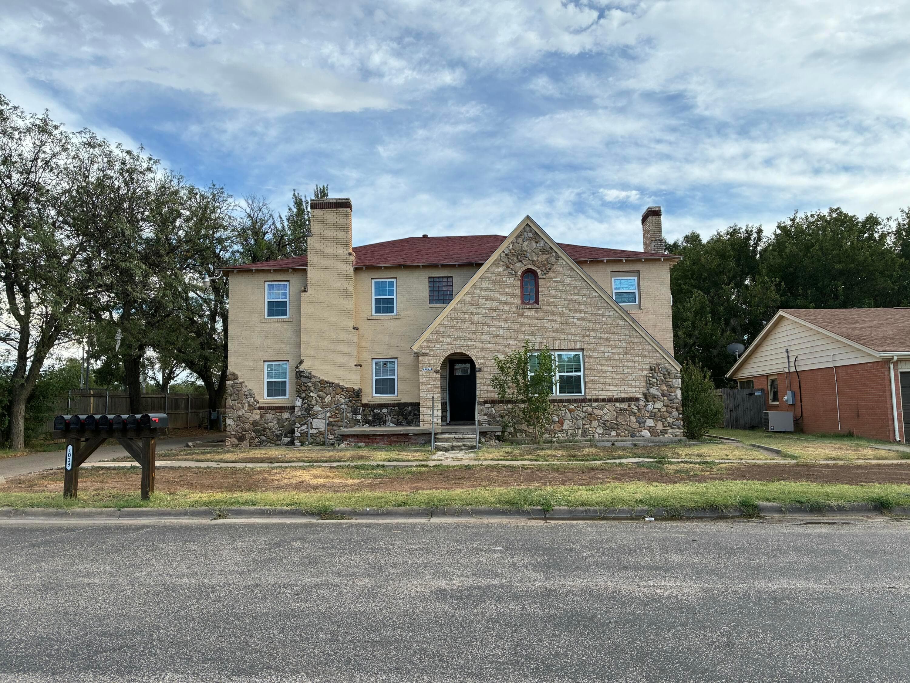 1013 SW 11TH Avenue, Amarillo, TX 79101